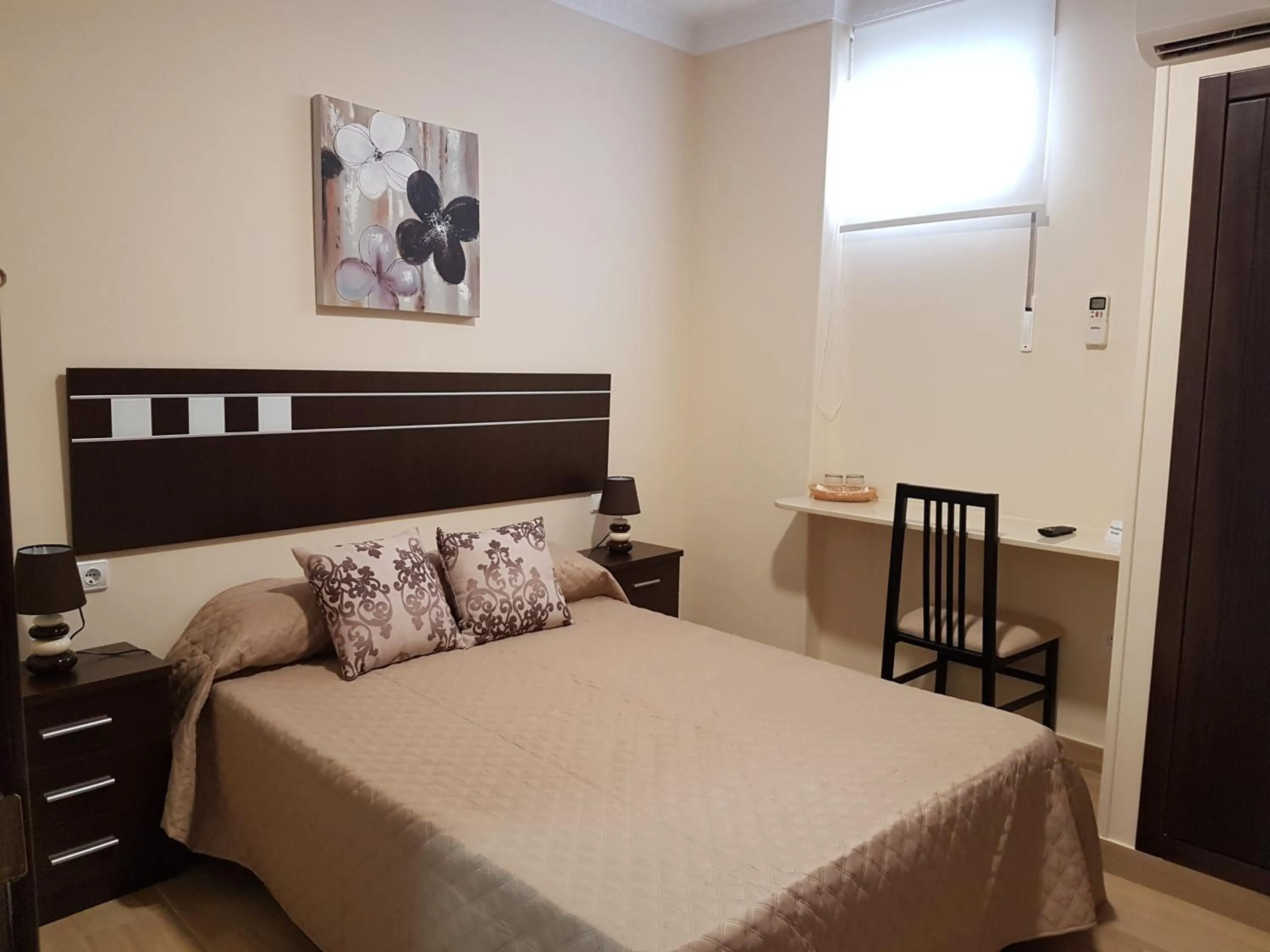 Bed in Hostal Málaga