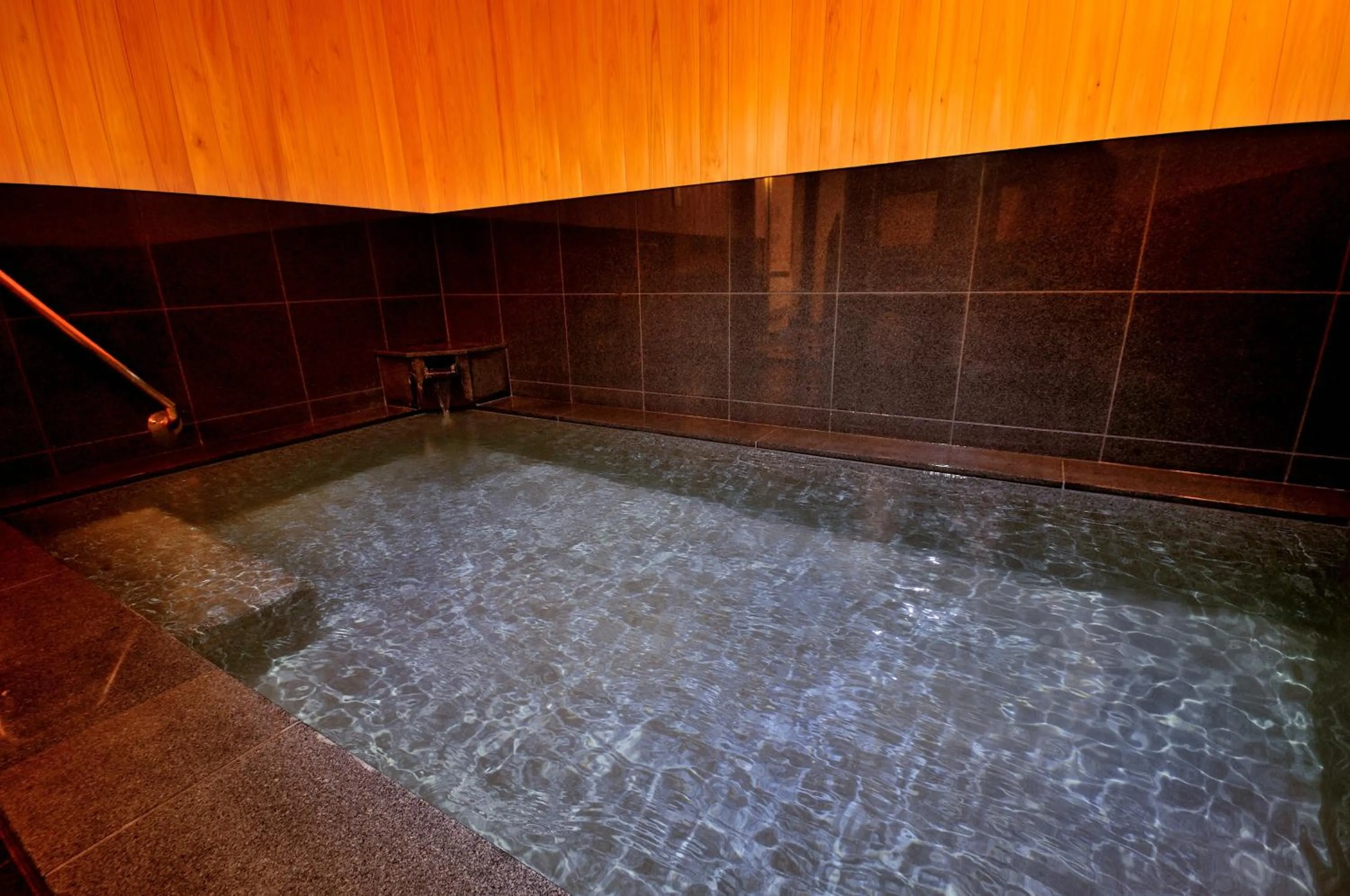 Hot Spring Bath in Oyado Yukizumi