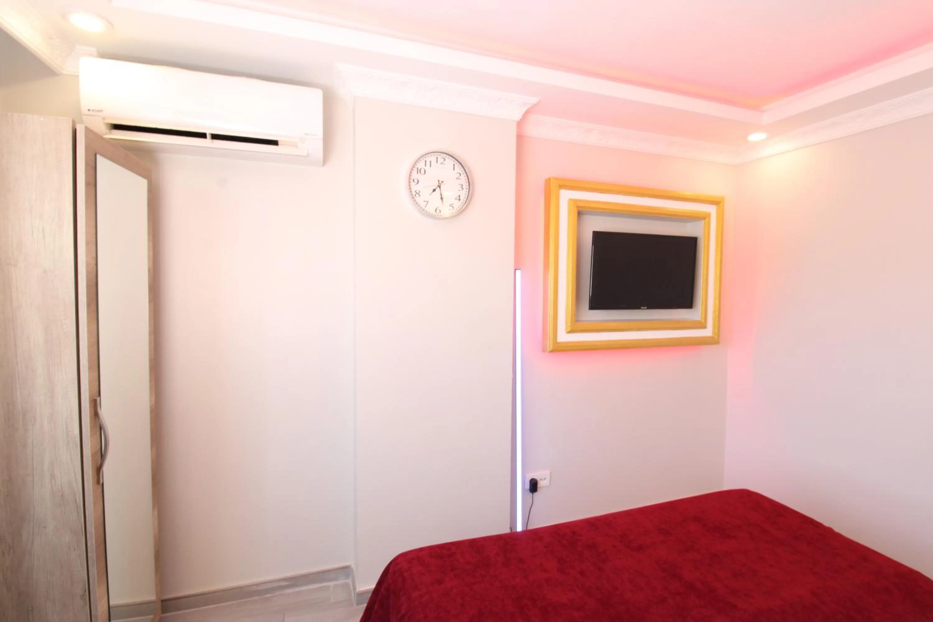 Bed in Sahrakent Otel Ataşehir