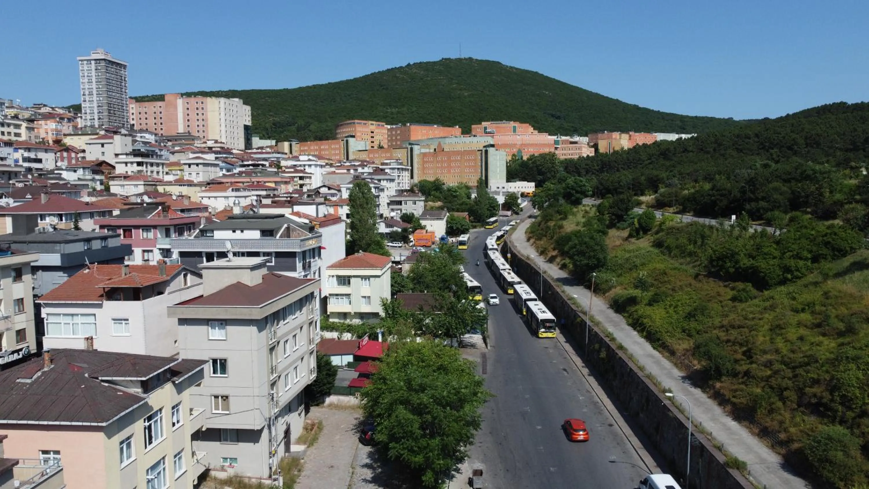 Quiet street view in Sahrakent Otel Ataşehir