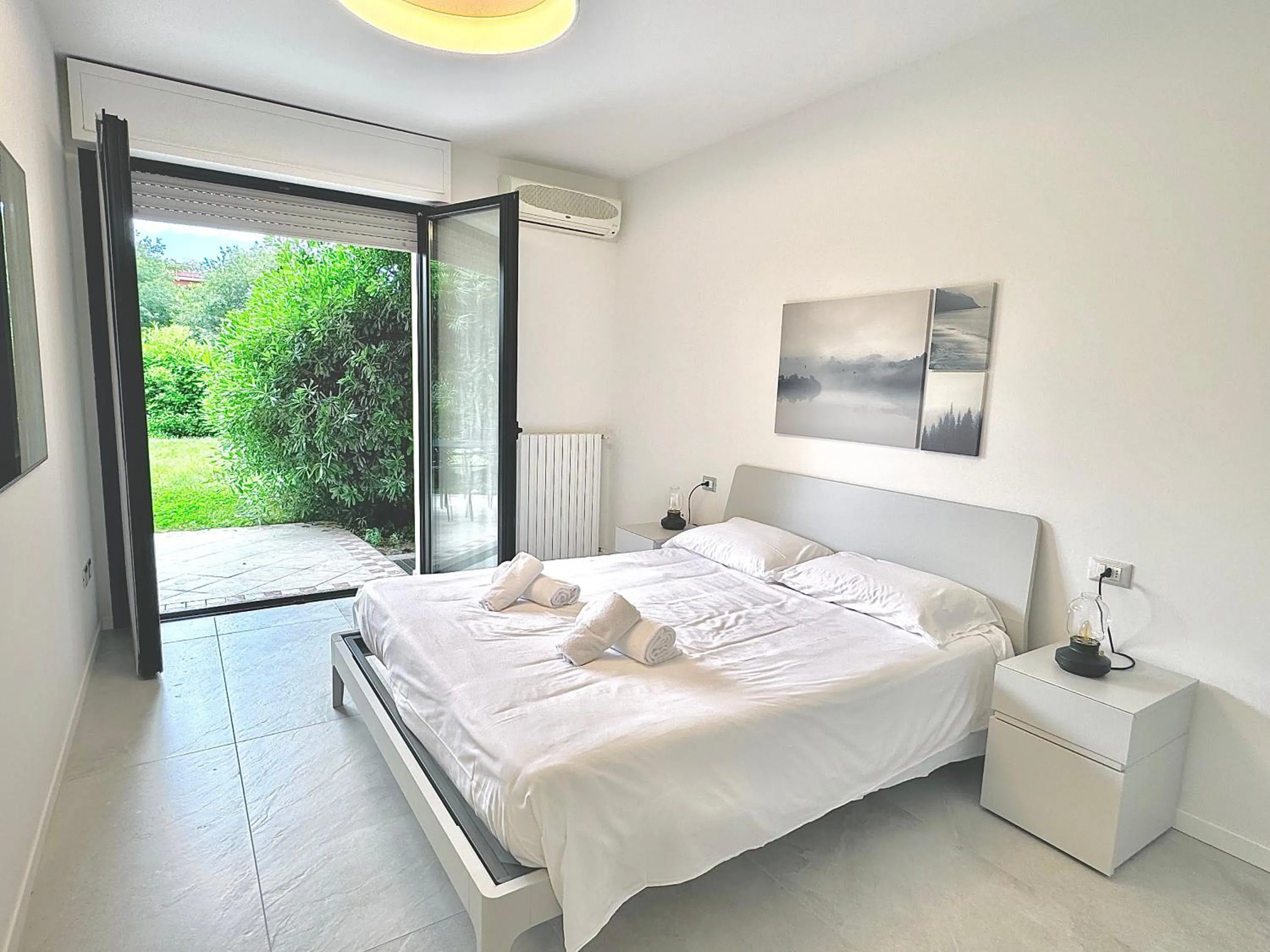 Bed in Kristall Lago Residence