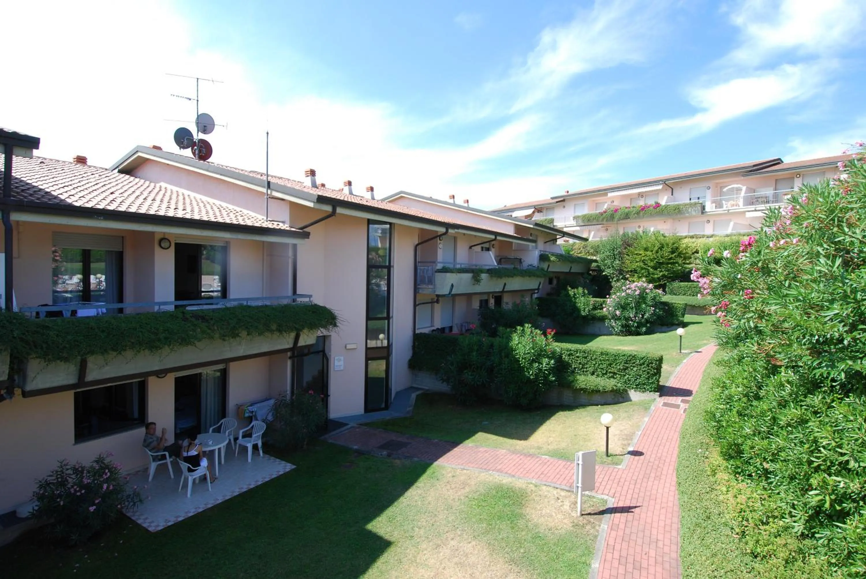 Property building in Kristall Lago Residence