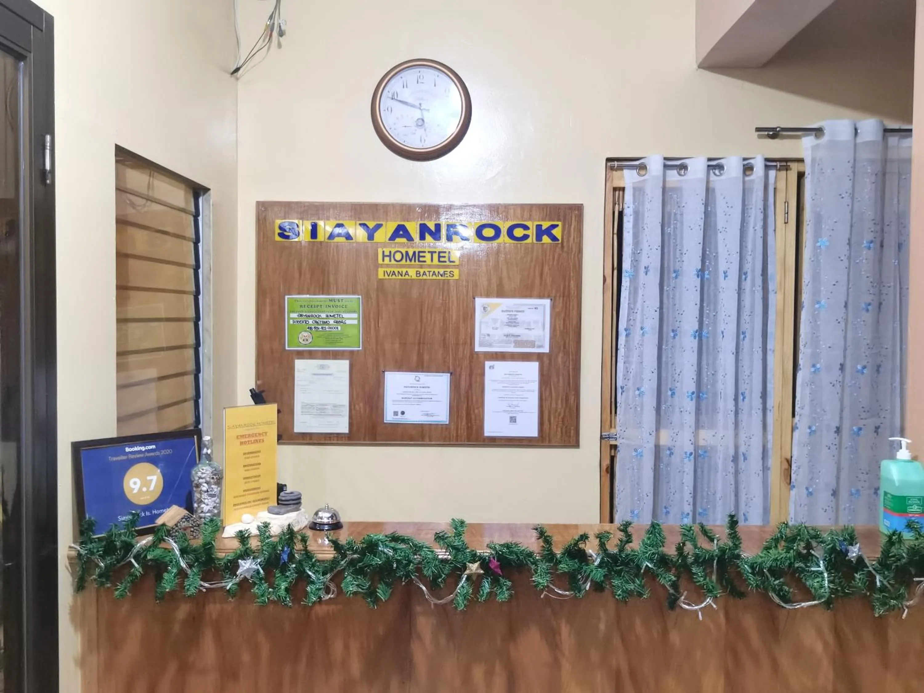 Logo/Certificate/Sign in Siayanrock Hometel