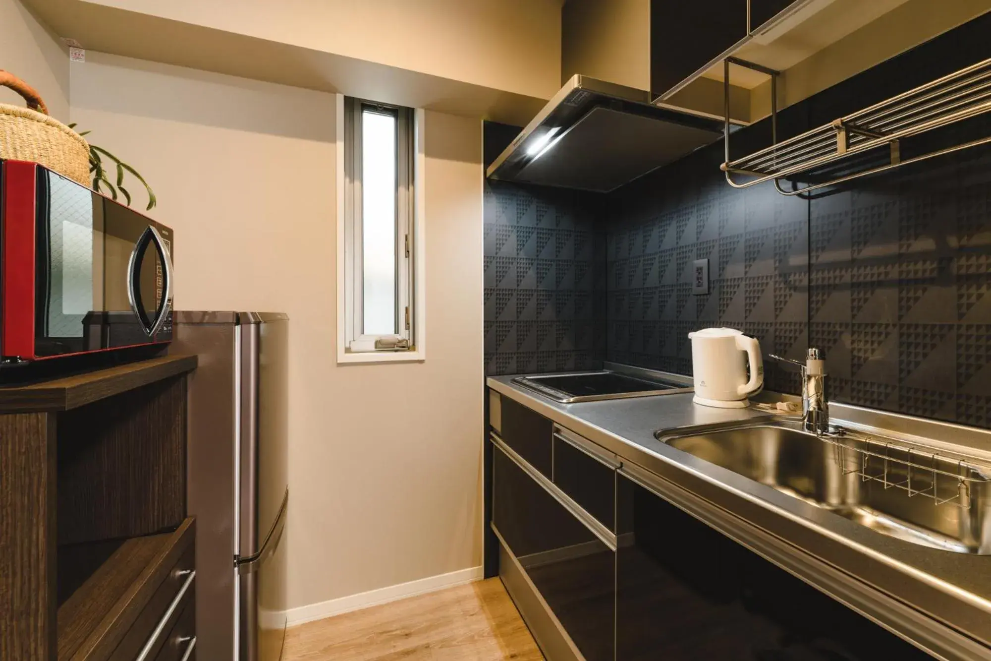 Kitchen or kitchenette in Trip Base HAKATAEKIMAE Kitchen or kitchenette in Trip Base HAKATAEKIMAE