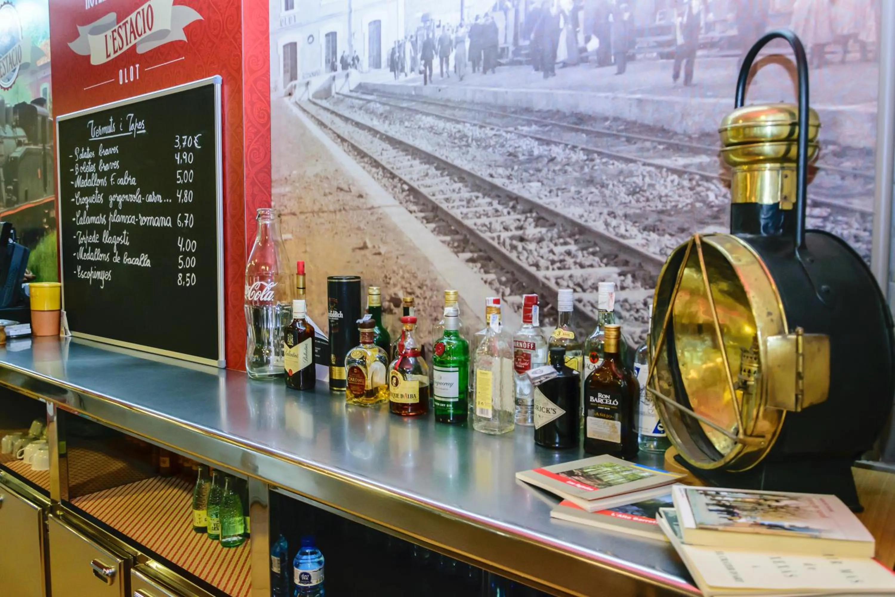 Lounge or bar in Hotel Estació