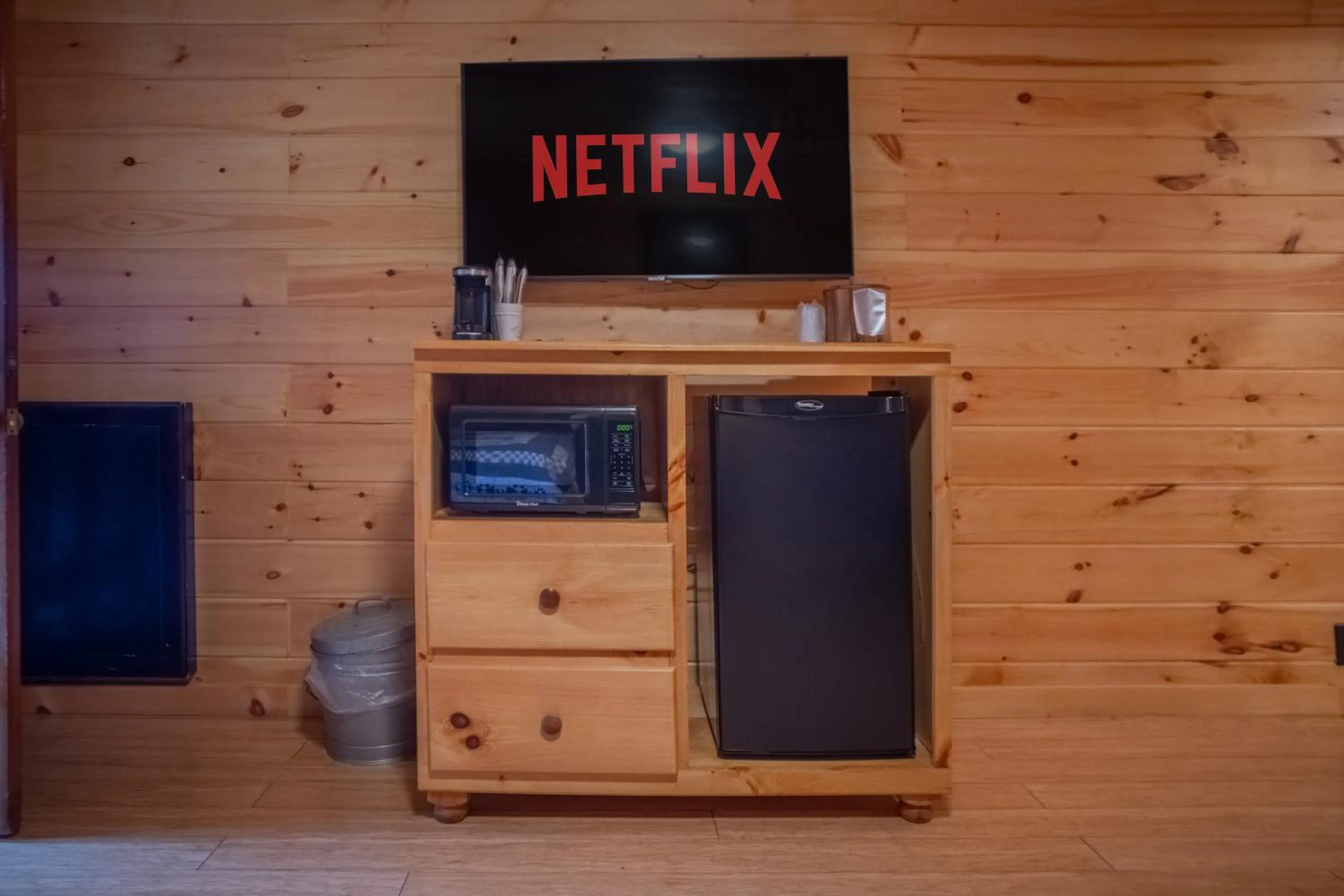 Marshall's Creek Rest Motel