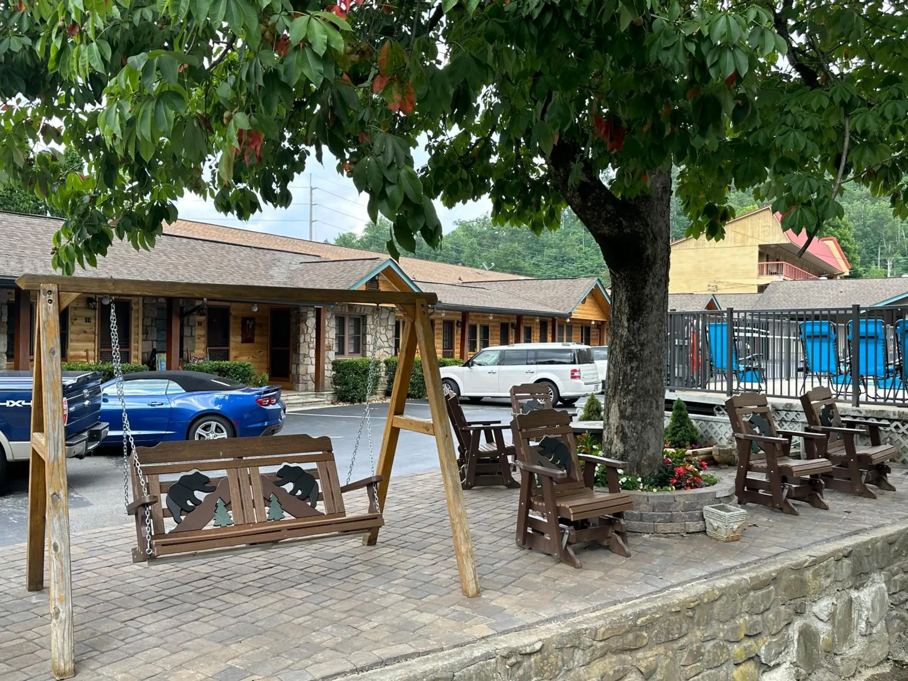 Property building in Marshall's Creek Rest Motel Property building in Marshall's Creek Rest Motel
