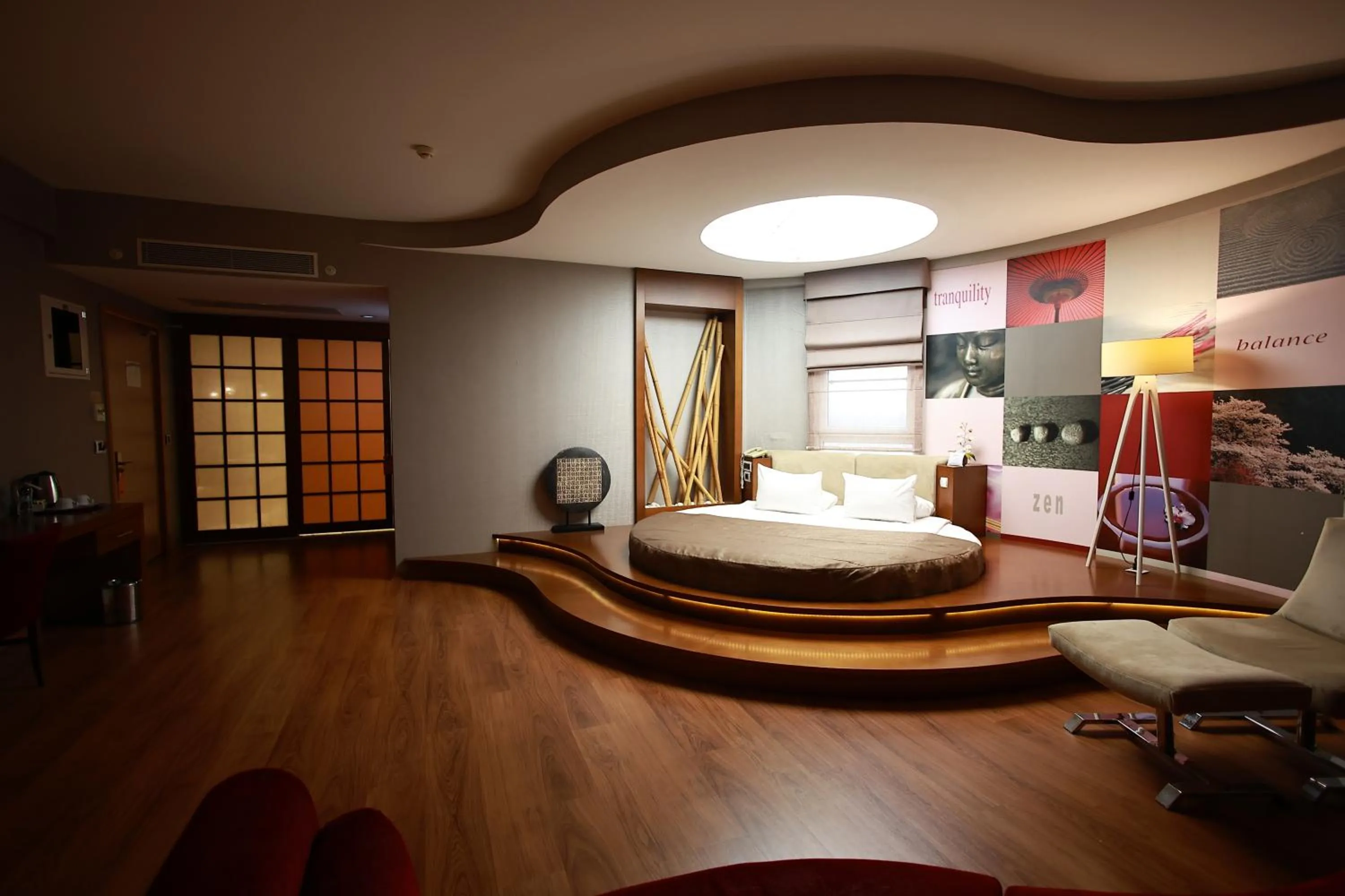 Photo of the whole room in Orucoglu Oreko Hotel