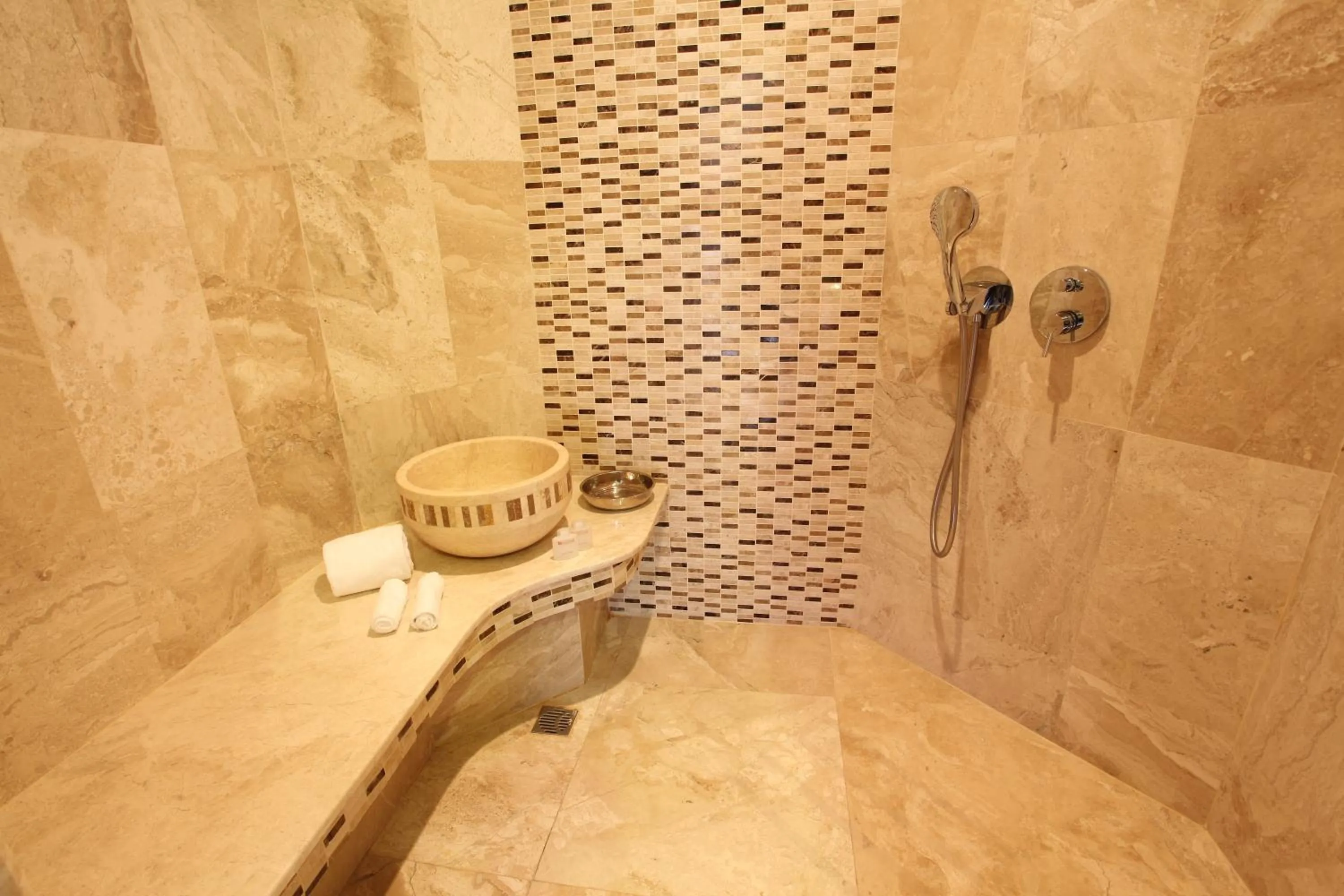 Bathroom in Orucoglu Oreko Hotel