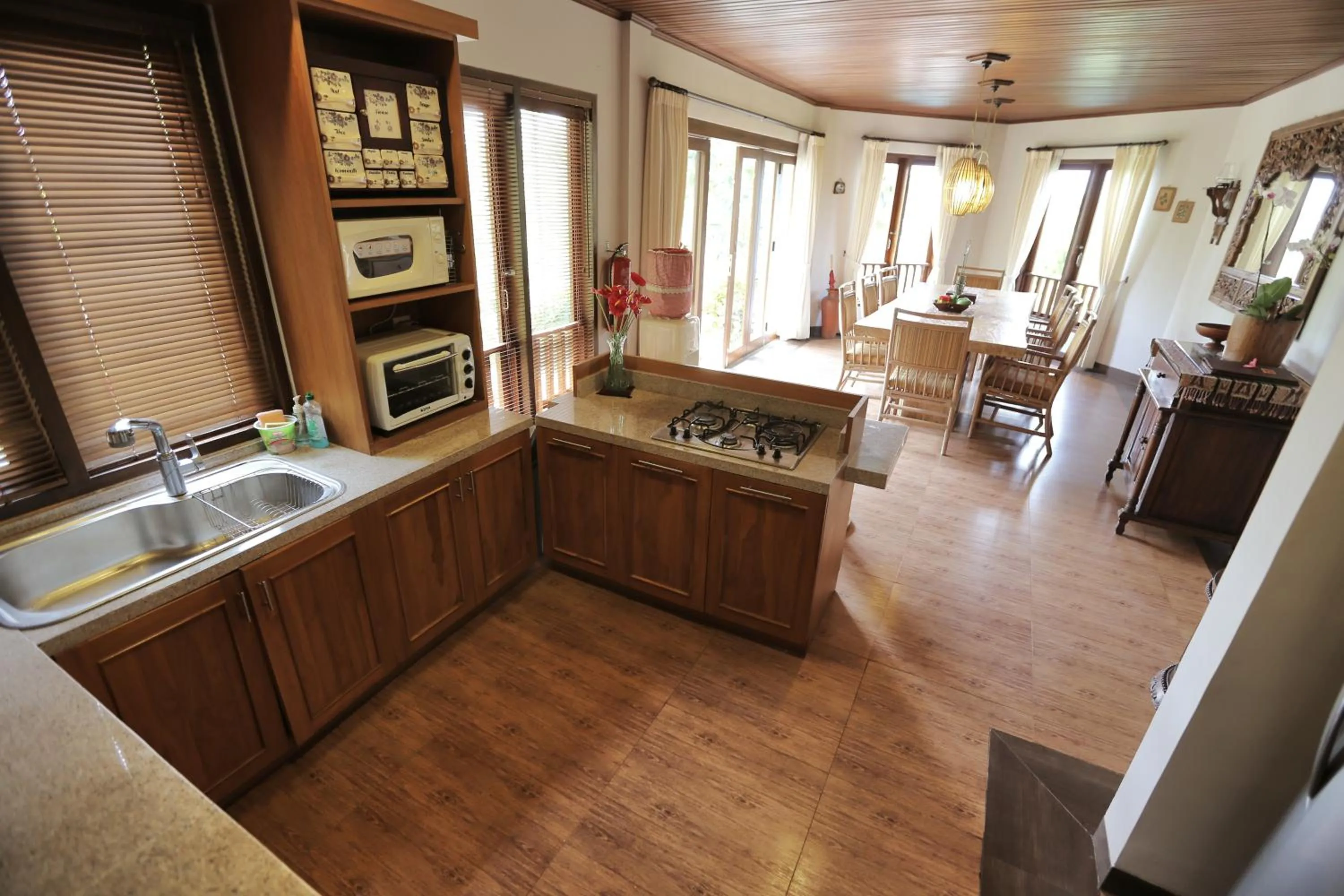 Dining area in The Sanyas Retreat