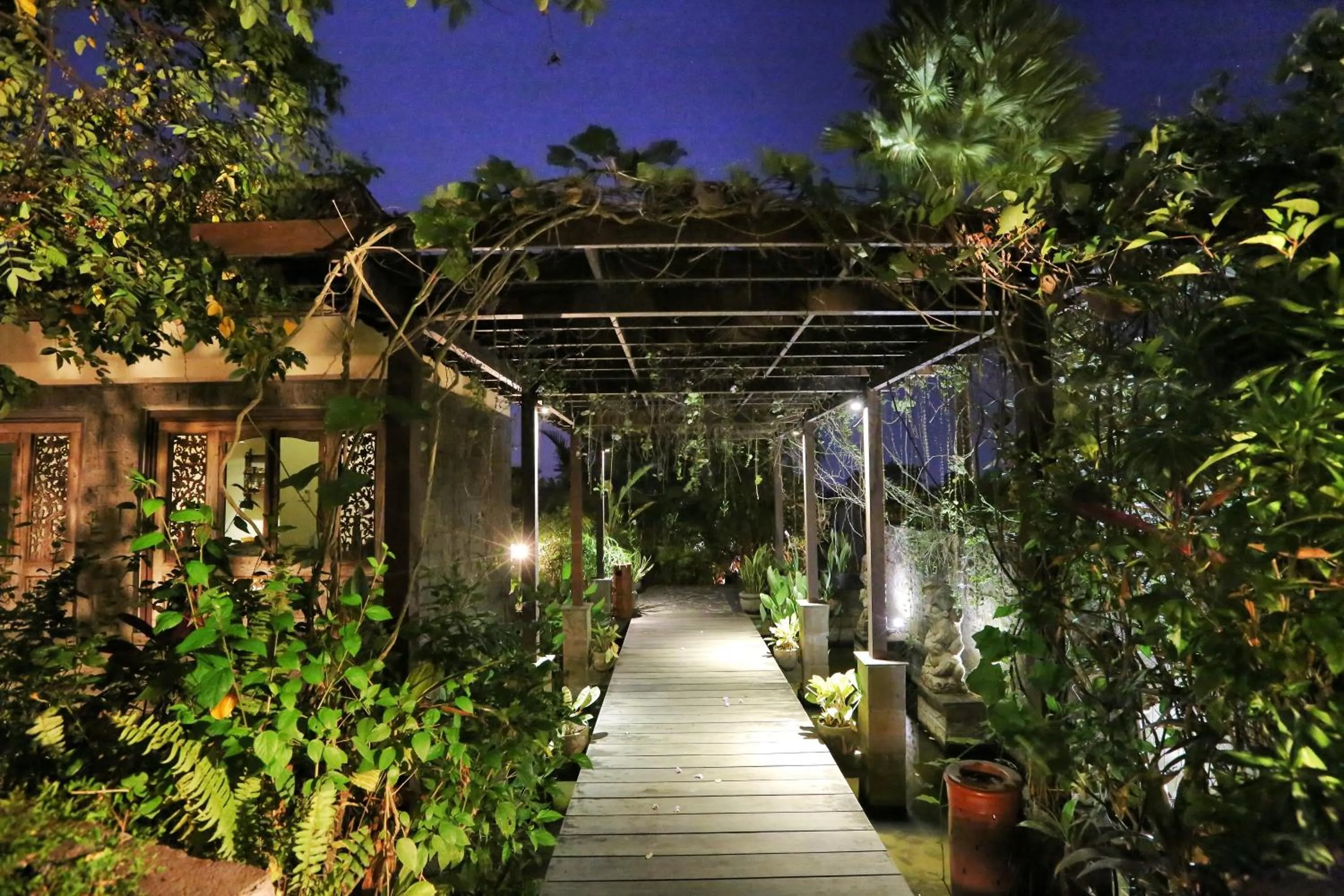 Facade/entrance in The Sanyas Retreat