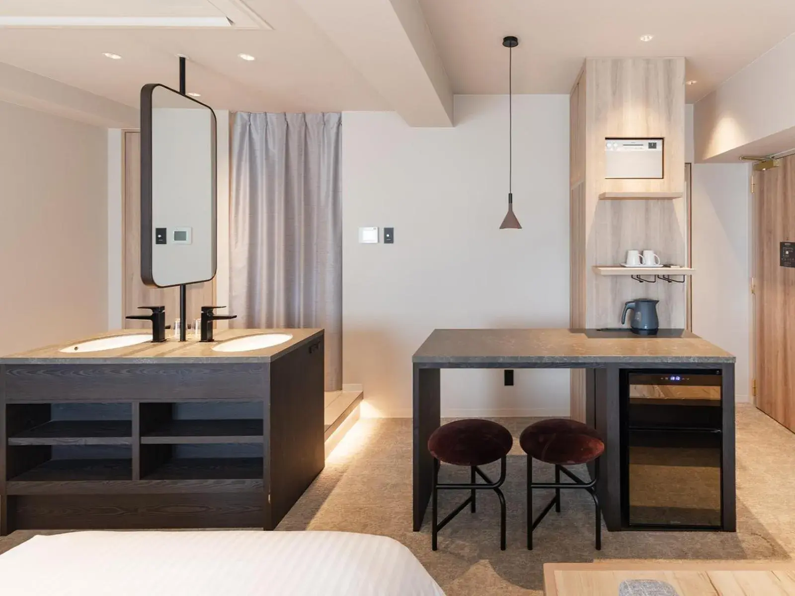 Bed in The OneFive Osaka Namba Kuromon Bed in The OneFive Osaka Namba Kuromon