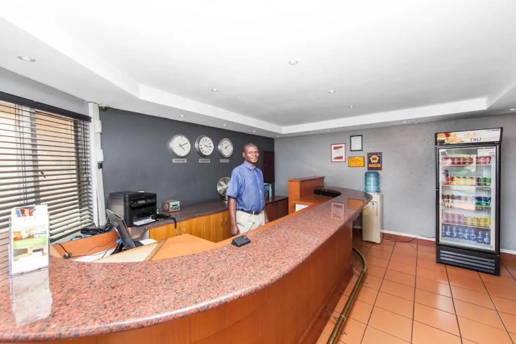 Staff in Vetho 1 Apartments OR Tambo Airport