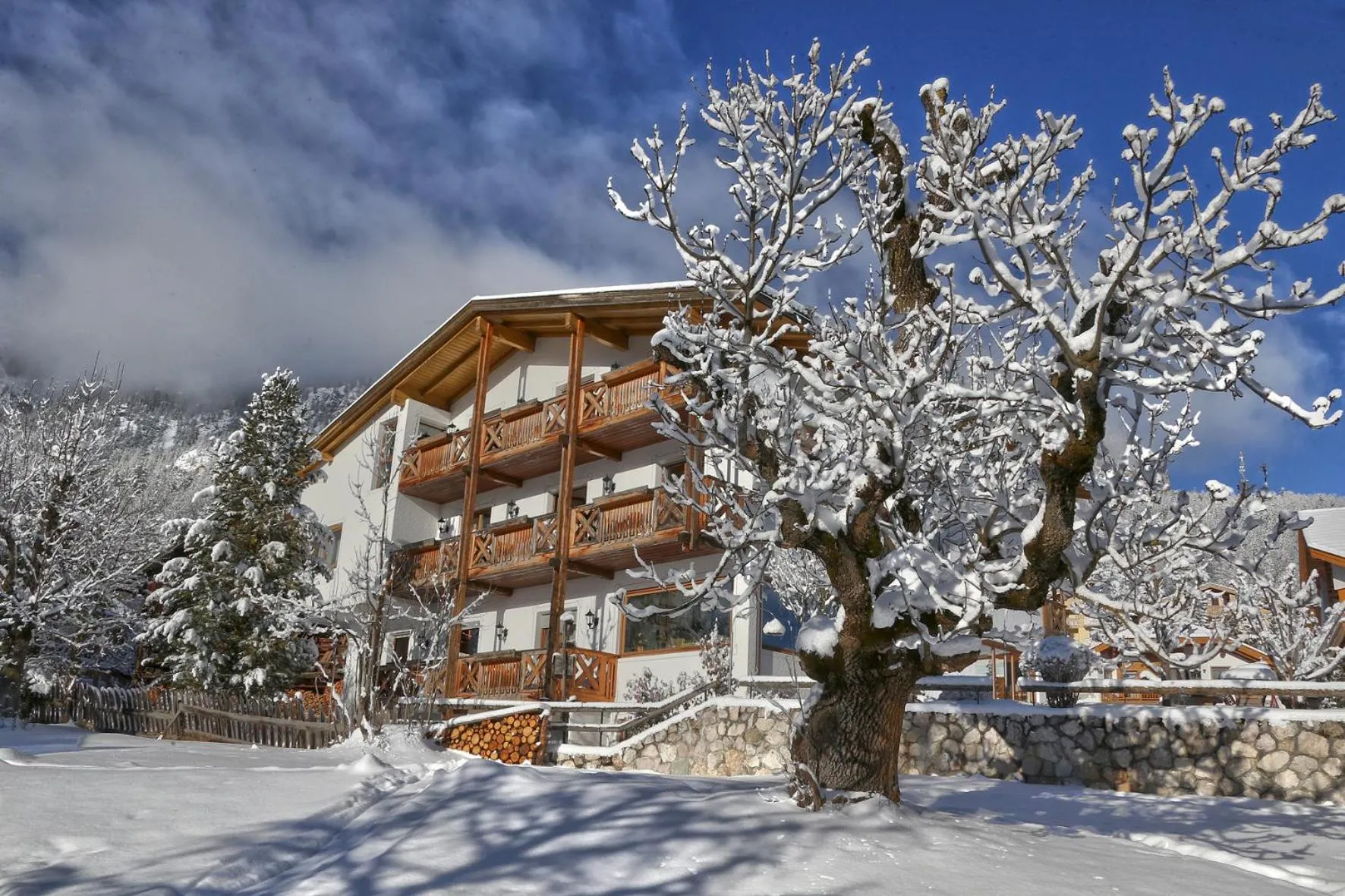 Winter in Residence Sas Vanna