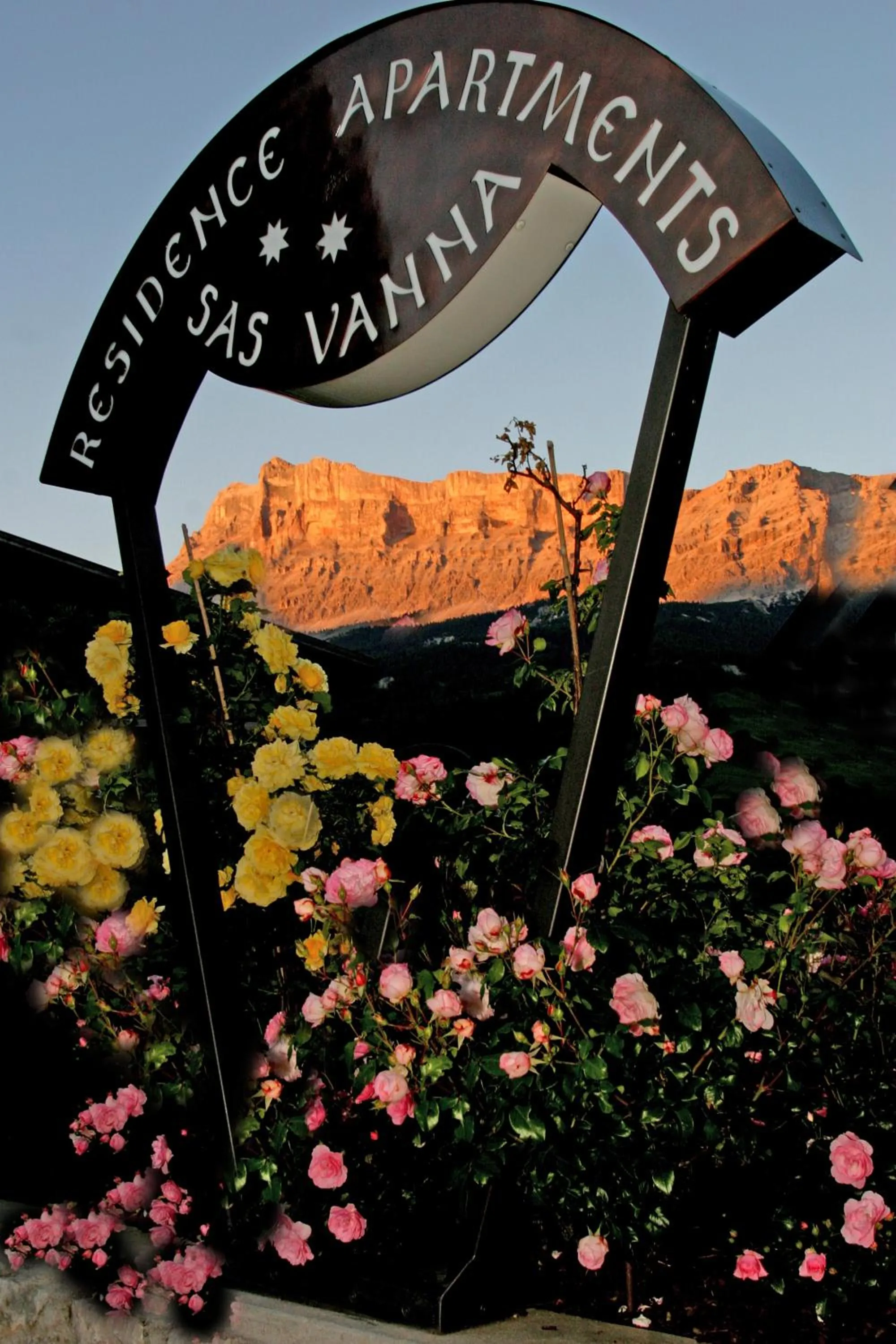 Facade/entrance in Residence Sas Vanna