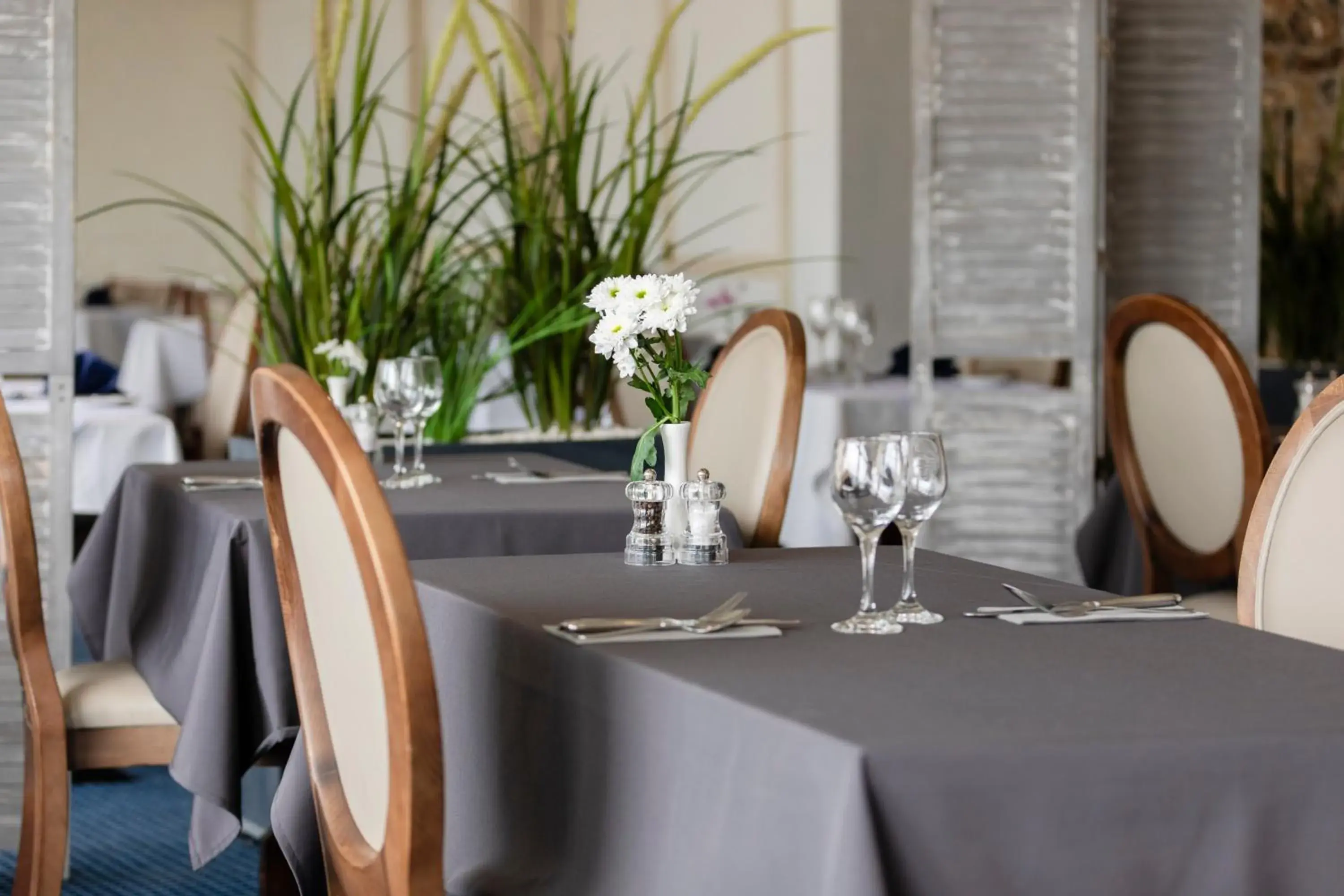 Restaurant/places to eat in The Beachcroft Hotel, BW Signature Collection Restaurant/places to eat in The Beachcroft Hotel, BW Signature Collection