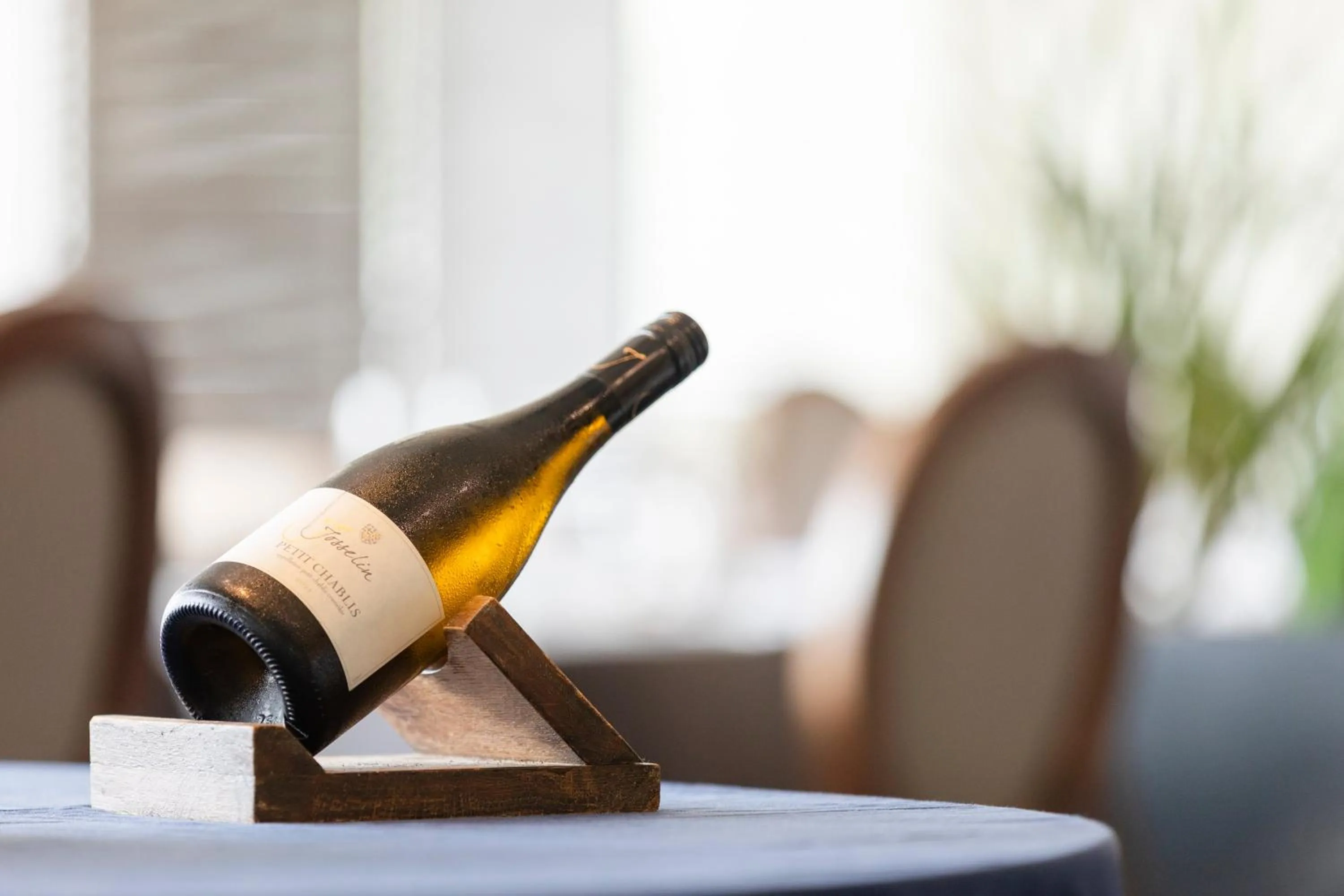 Drinks in The Beachcroft Hotel, BW Signature Collection