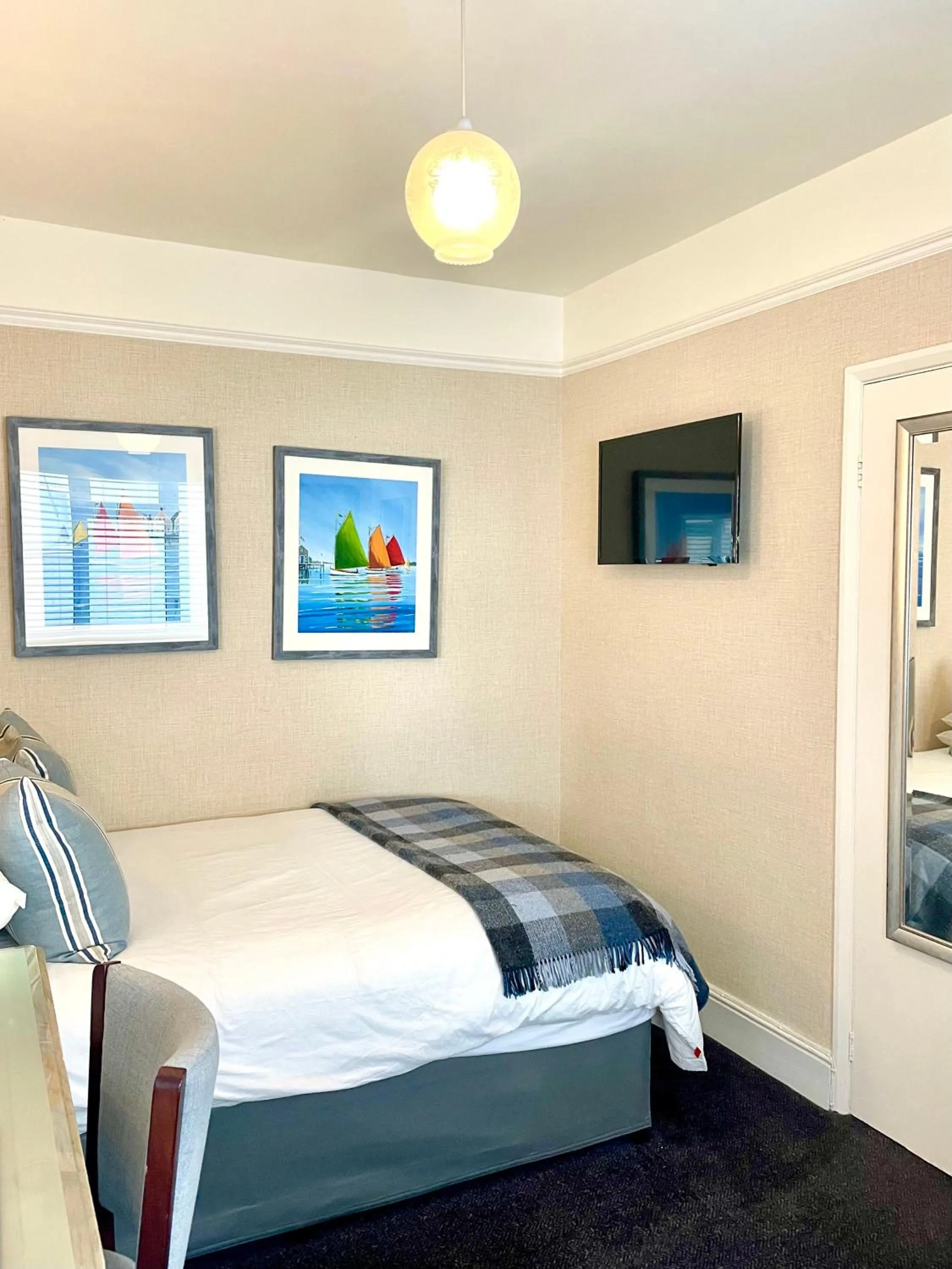 Bedroom, Bed in The Beachcroft Hotel, BW Signature Collection