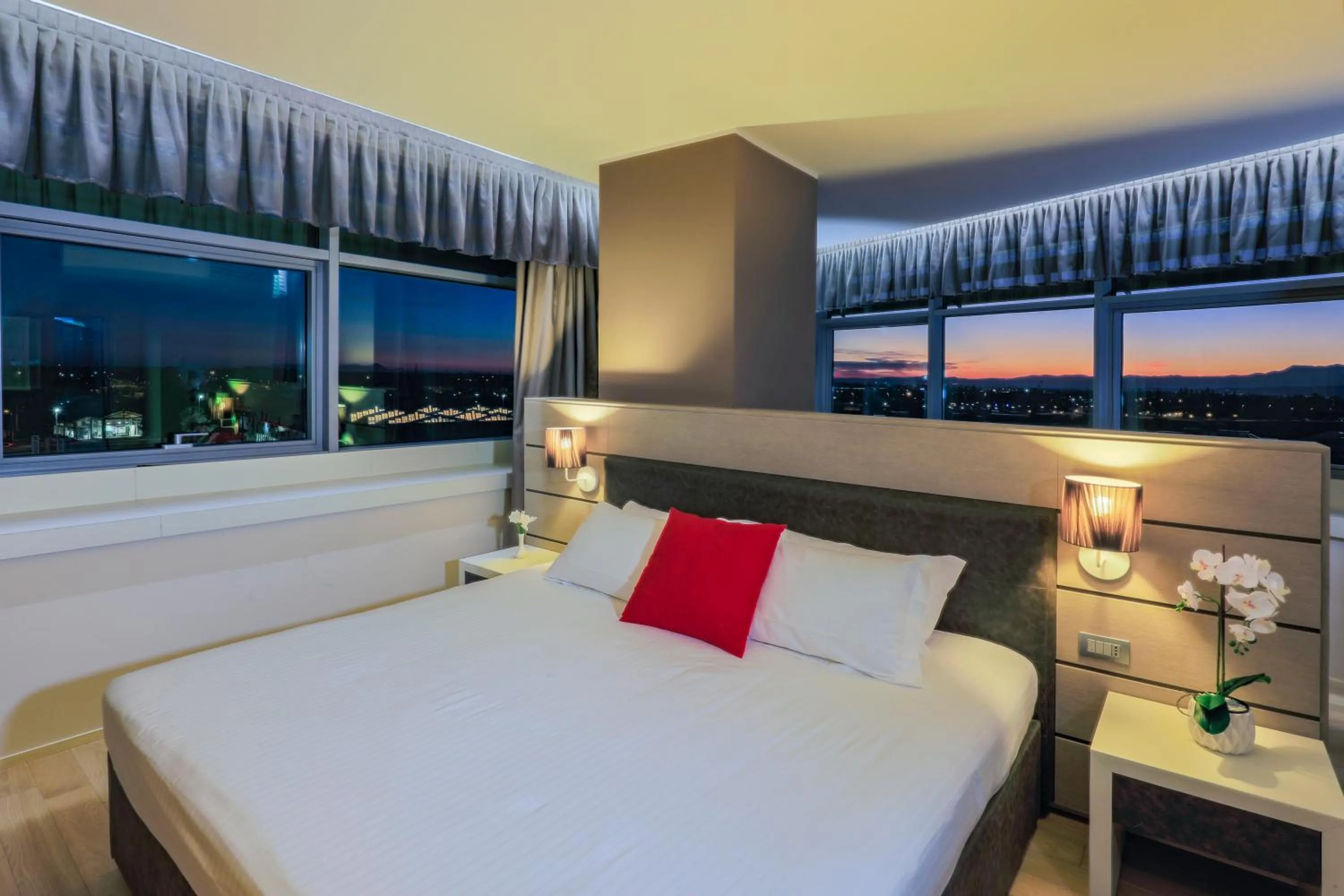 Photo of the whole room, Bed in Hotel Glamour