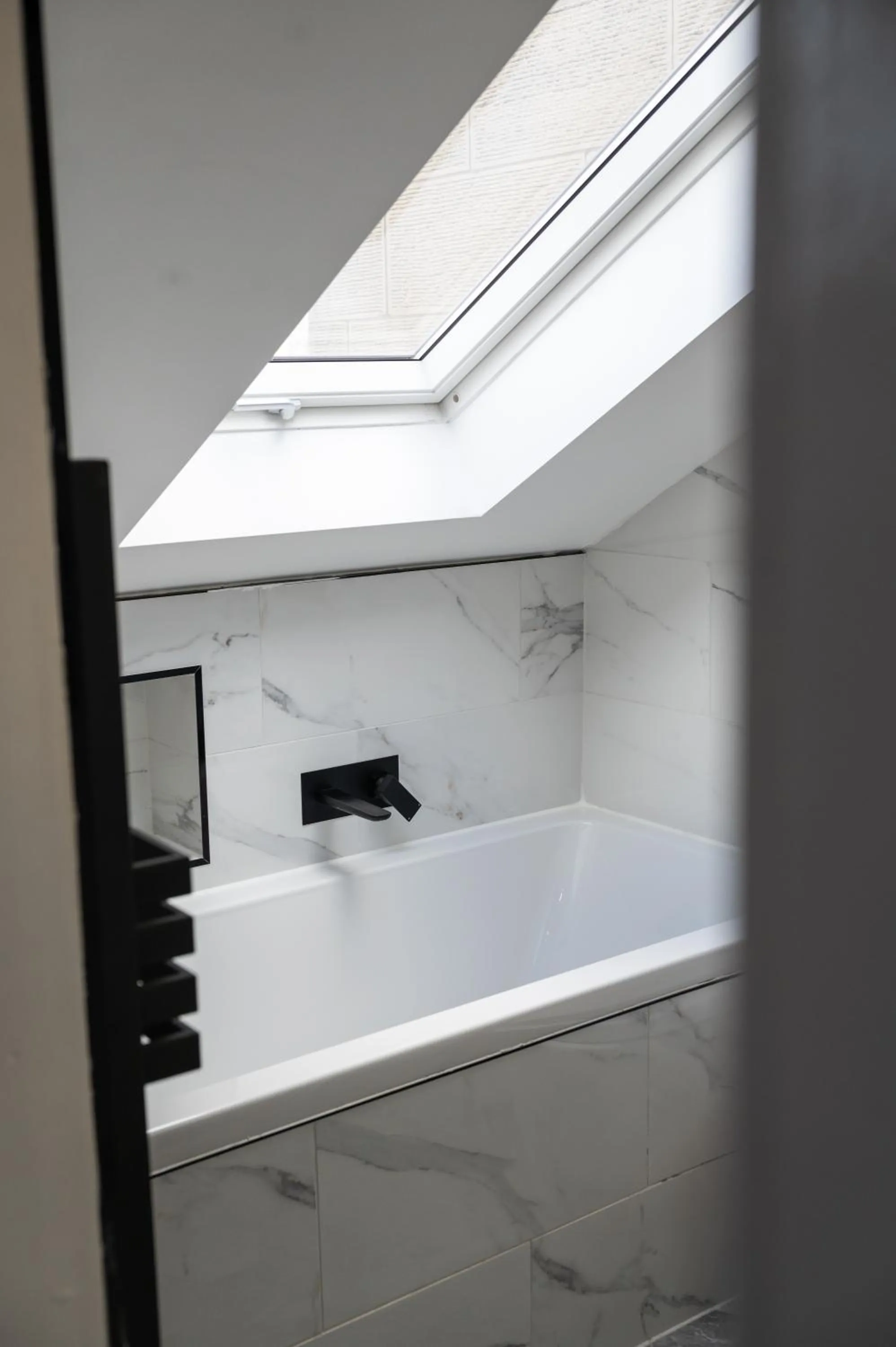 Bathroom in No. 53 Frederick Street