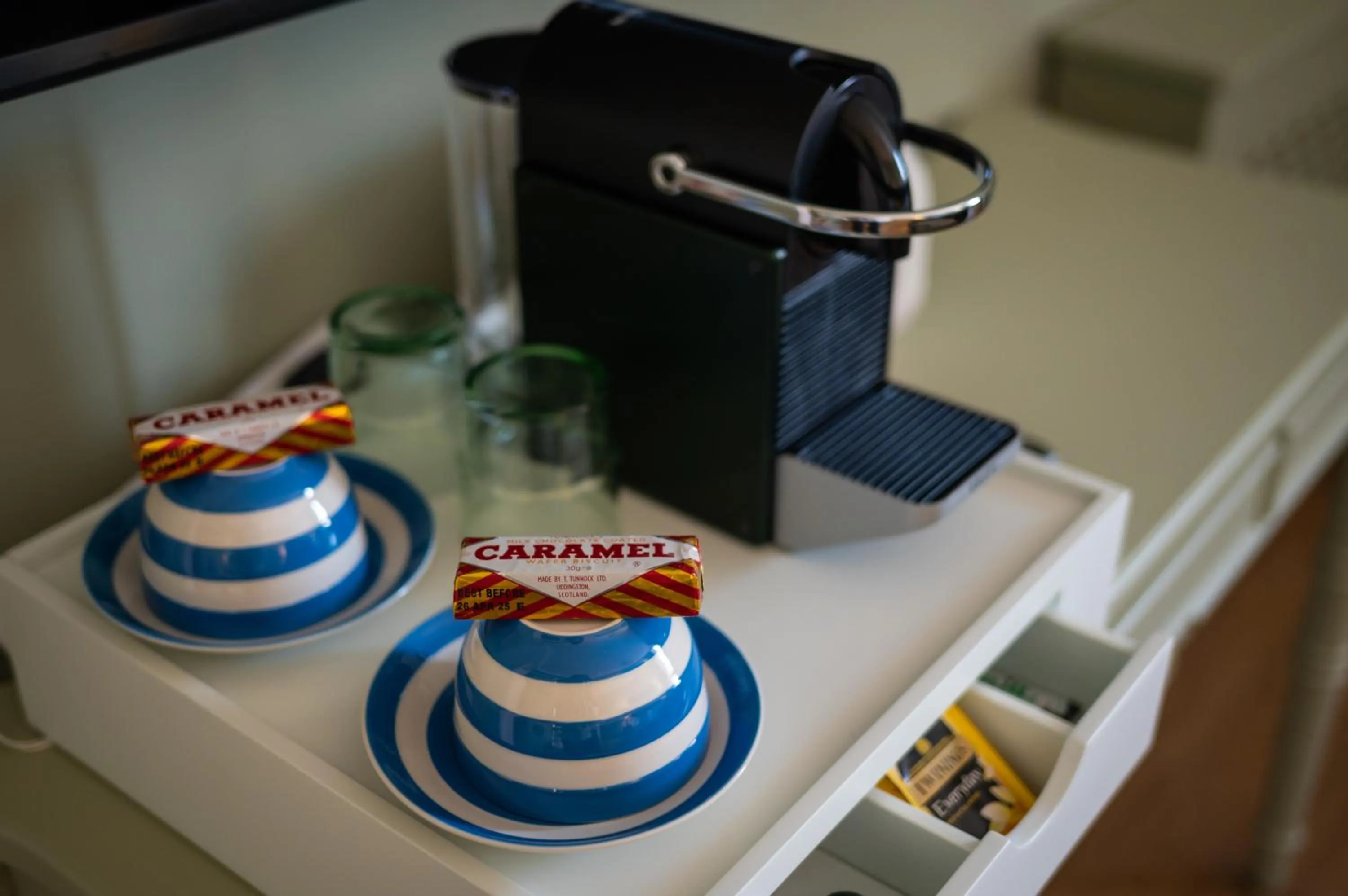 Coffee/tea facilities in No. 53 Frederick Street