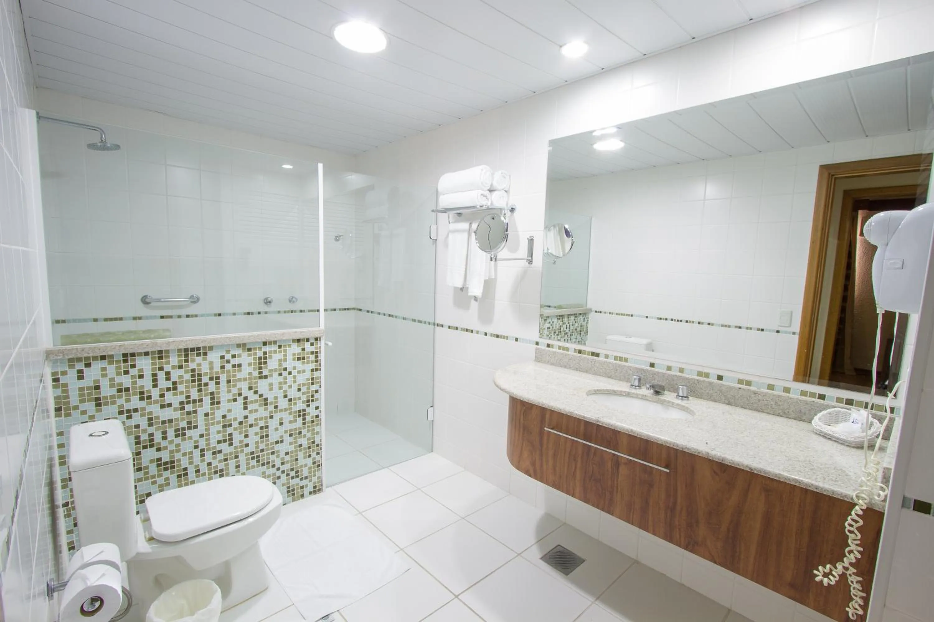 Bathroom in Hotel Le Canard Lages