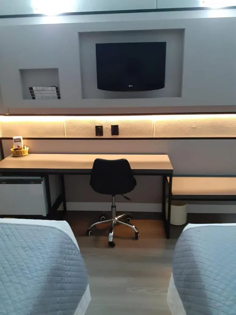 Executive Twin Room - single occupancy in Hotel Le Canard Lages Executive Twin Room - single occupancy in Hotel Le Canard Lages