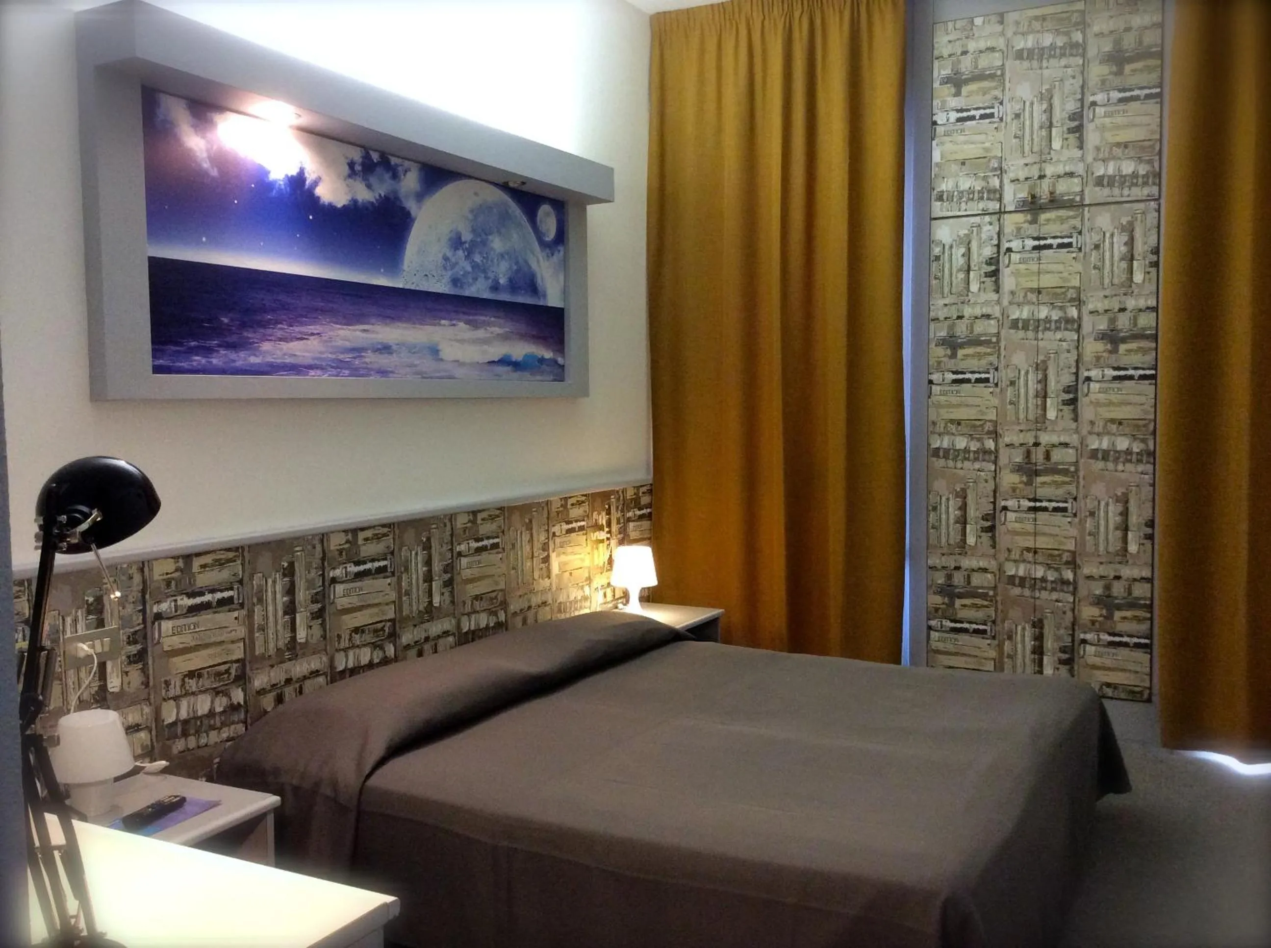 Bedroom in Hotel Italia