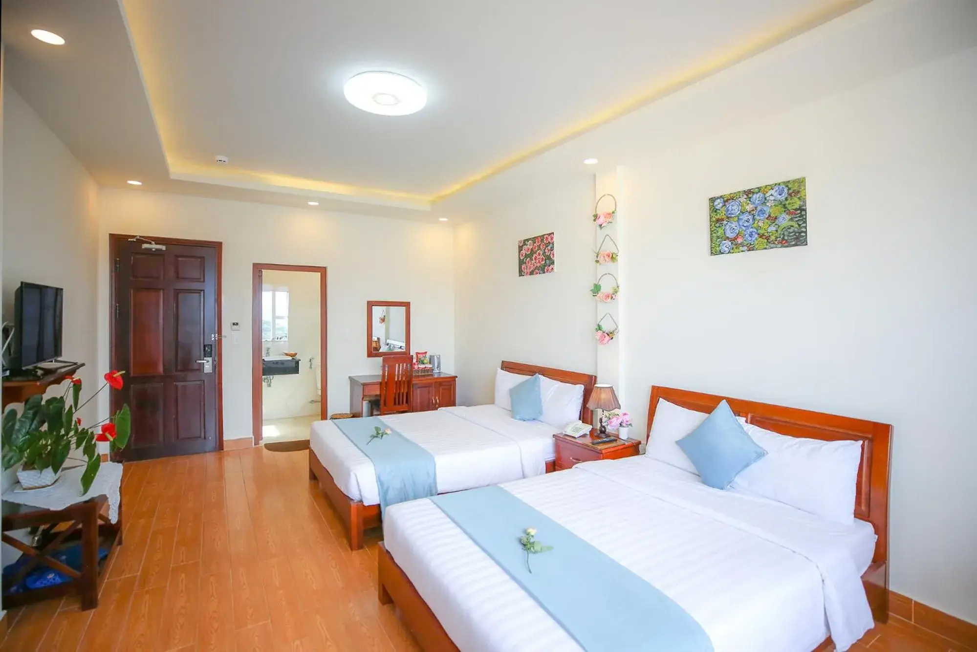 Bed in Rose Valley Hotel Da Lat Vietnam Bed in Rose Valley Hotel Da Lat Vietnam