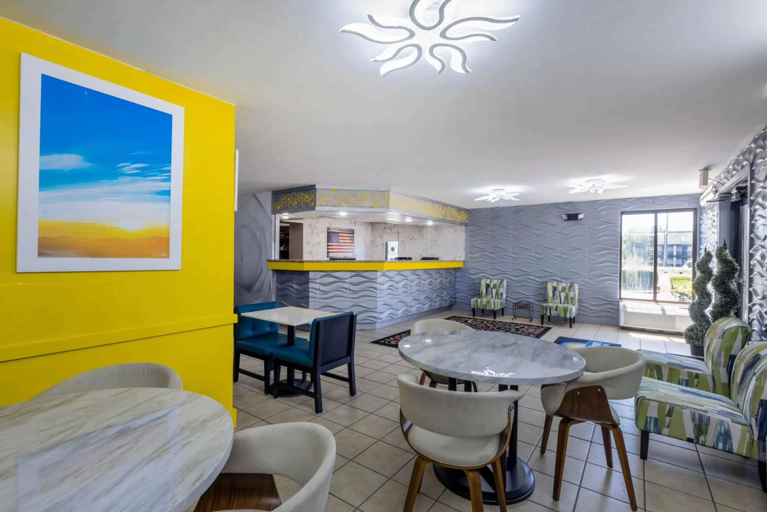 Breakfast in Days Inn & Suites by Wyndham Fort Bragg/Cross Creek Mall