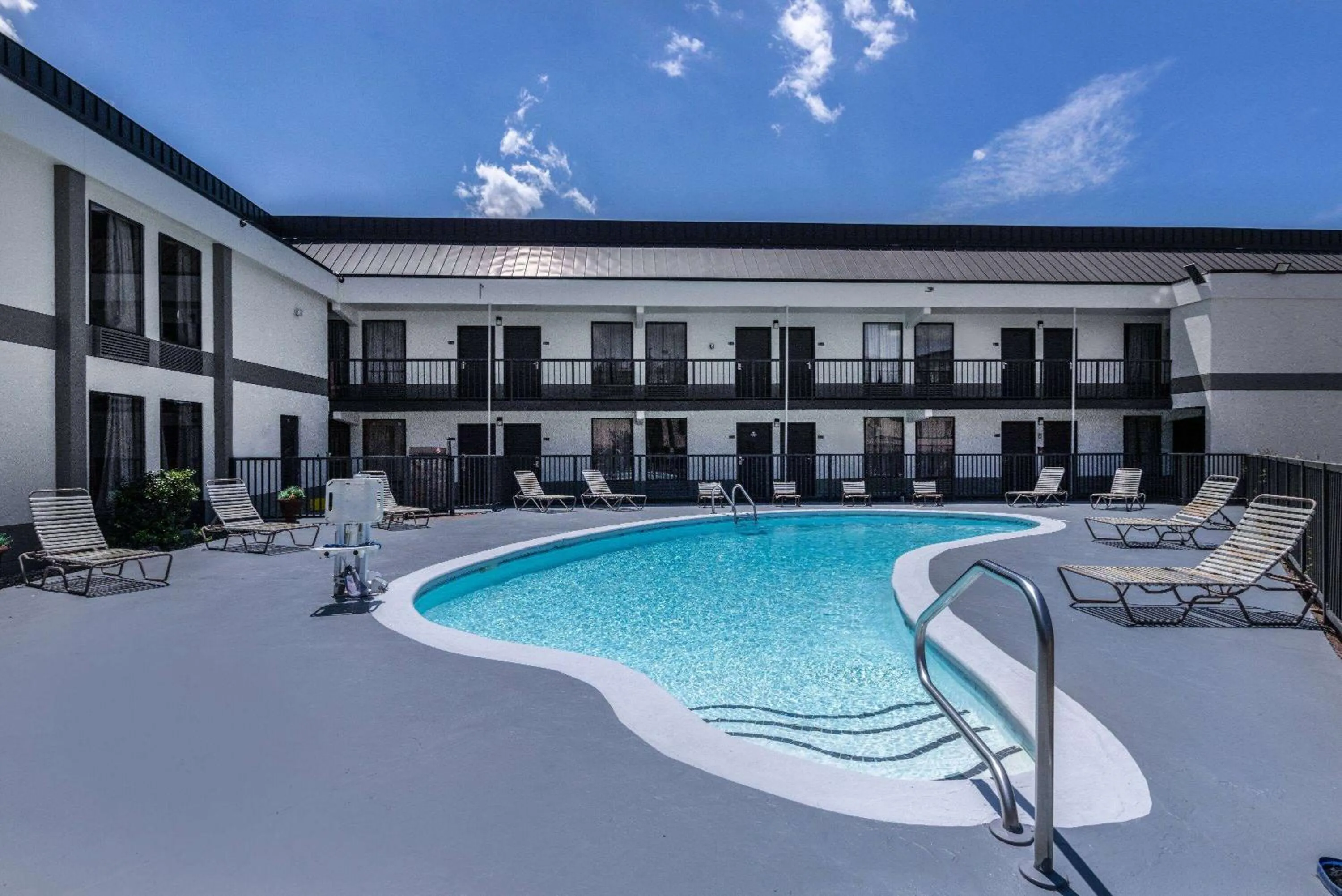 Pool view in Days Inn & Suites by Wyndham Fort Bragg/Cross Creek Mall