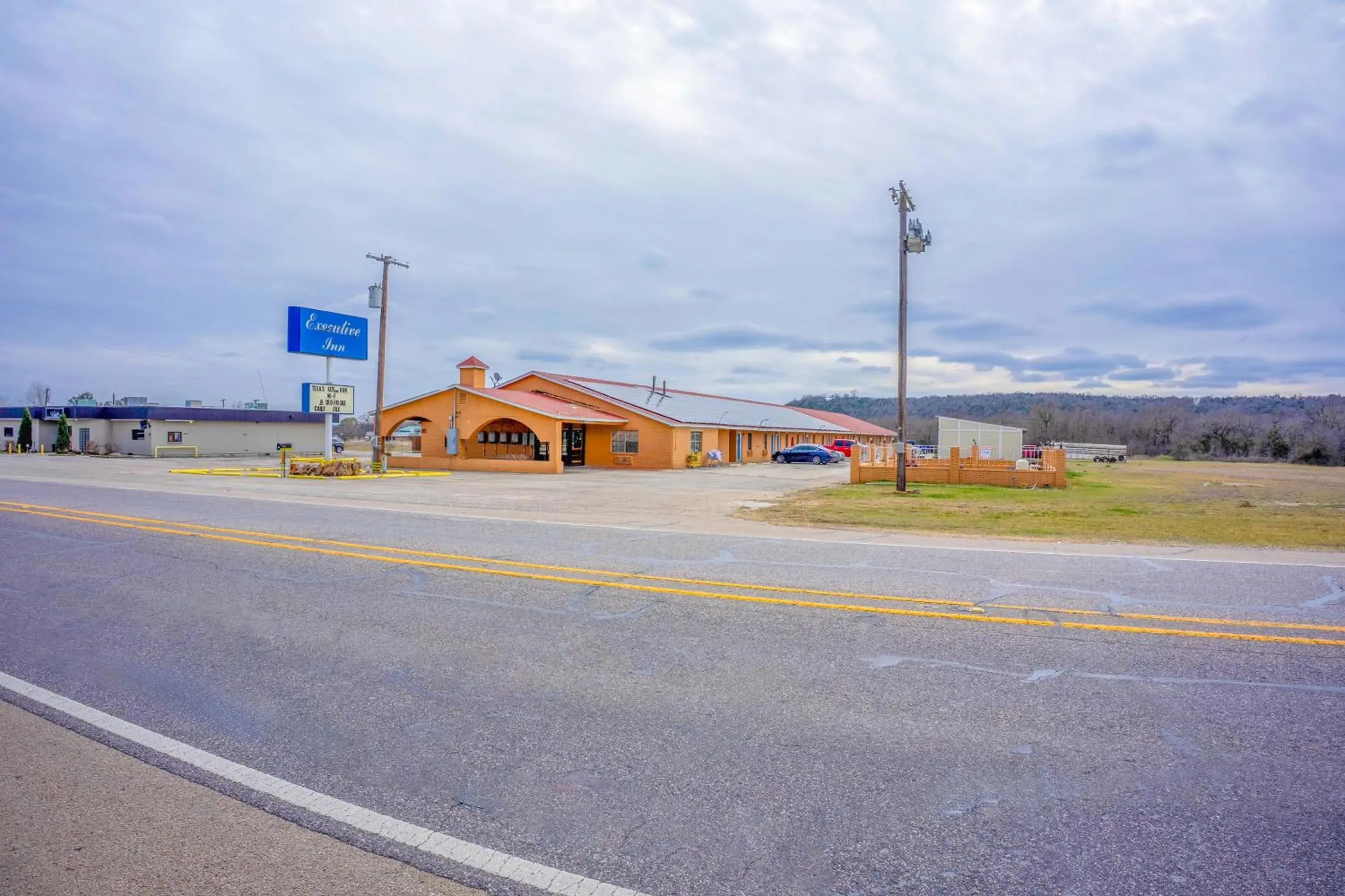 Facade/entrance in Executive Inn By OYO Mineral Wells US-180 Facade/entrance in Executive Inn By OYO Mineral Wells US-180