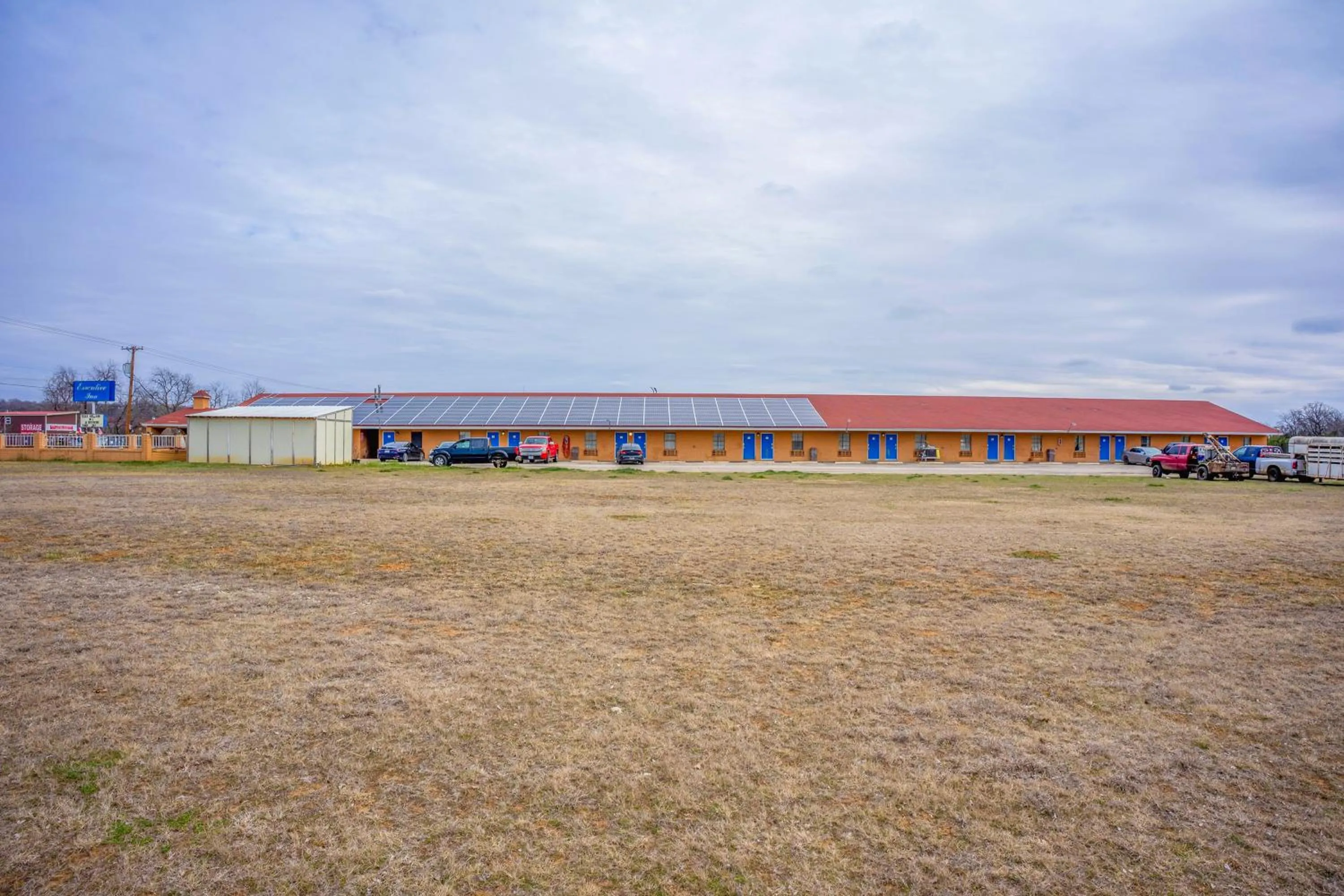 Property building in Executive Inn By OYO Mineral Wells US-180