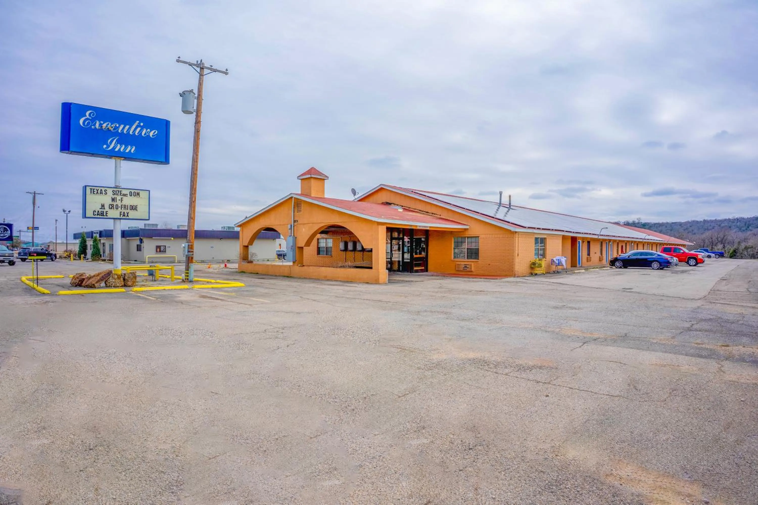 Facade/entrance in Executive Inn By OYO Mineral Wells US-180