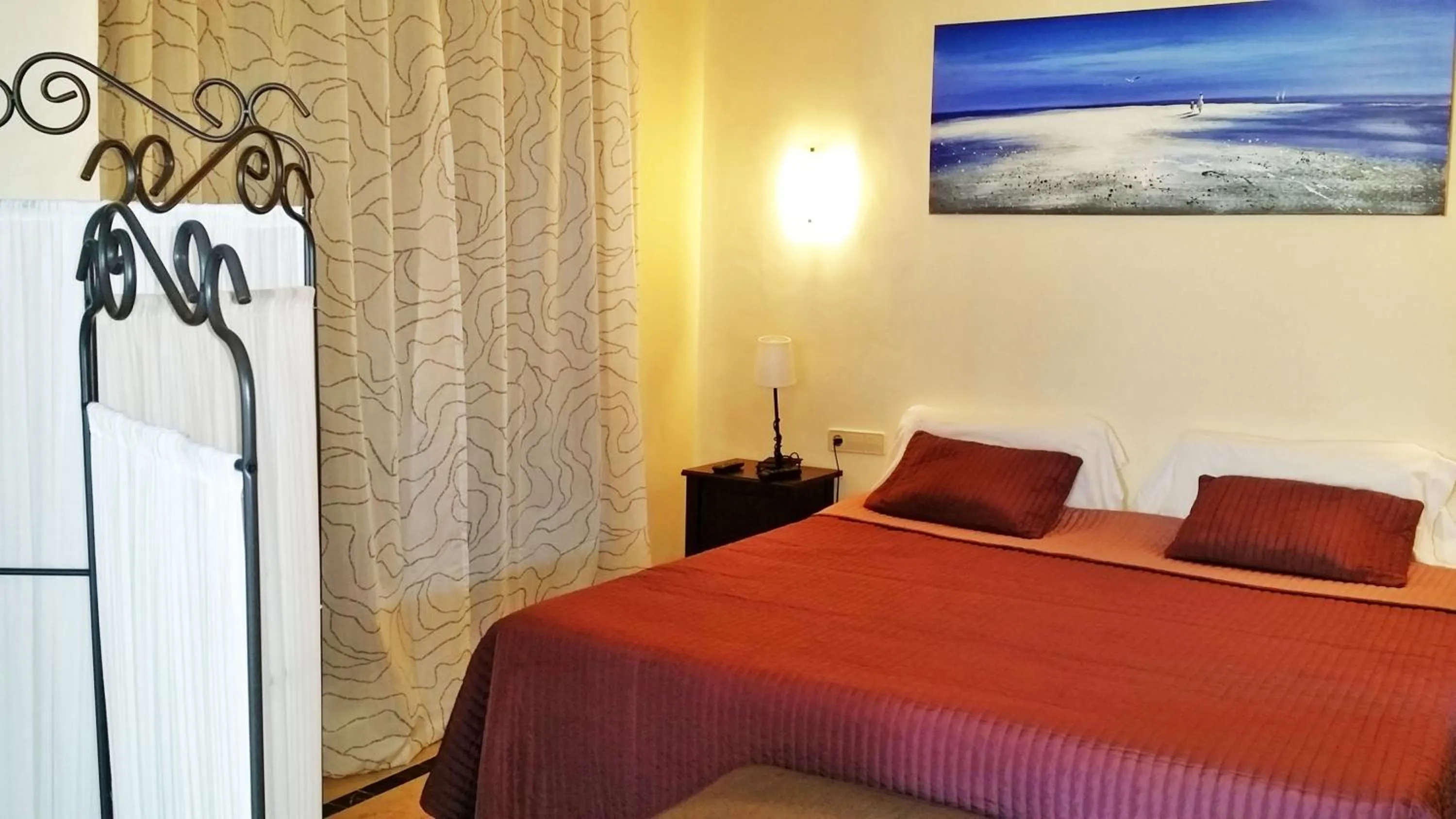 Bedroom, Bed in Villas Coral Deluxe