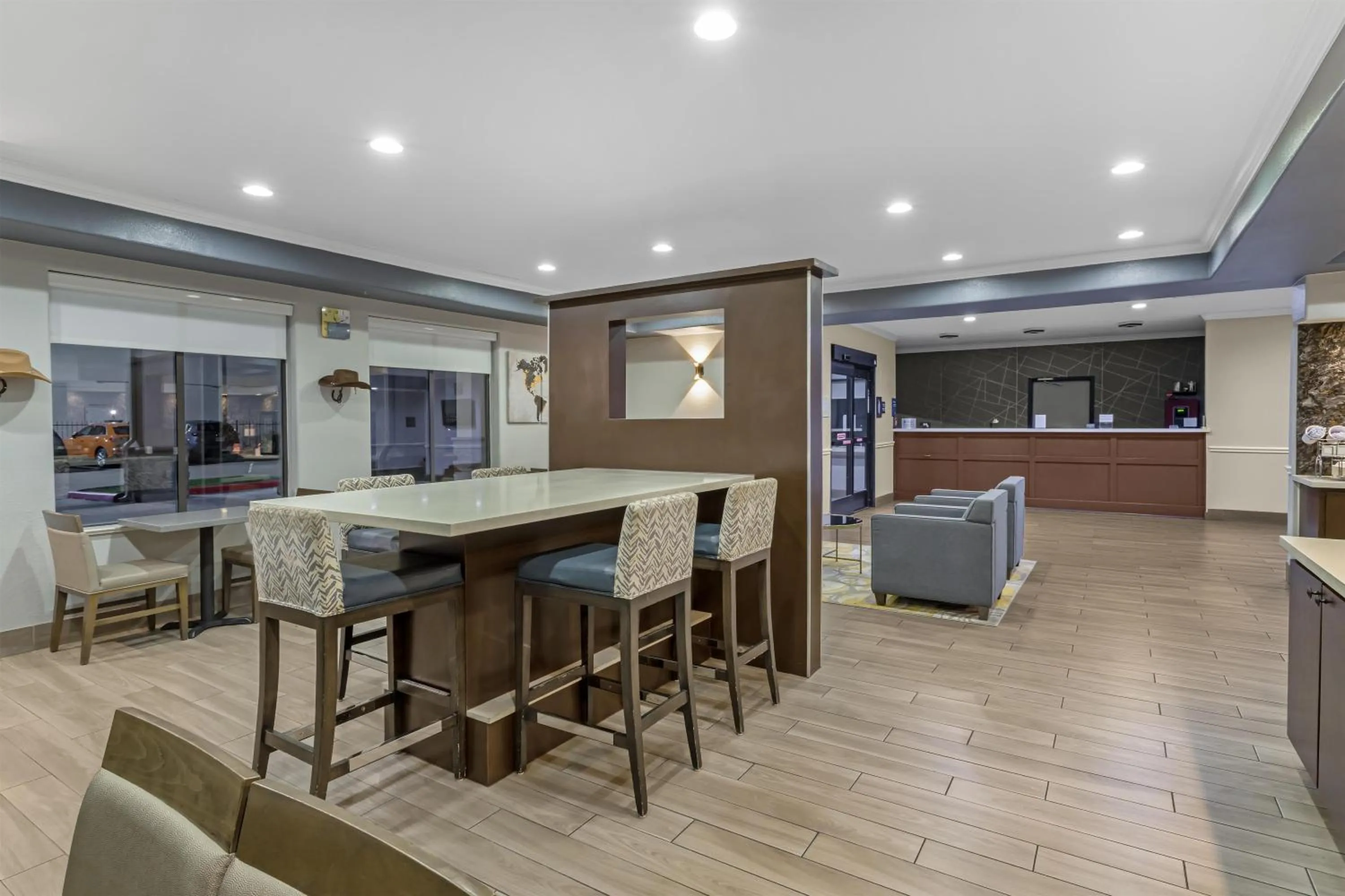 Lobby or reception in Best Western Plus North Houston Inn & Suites