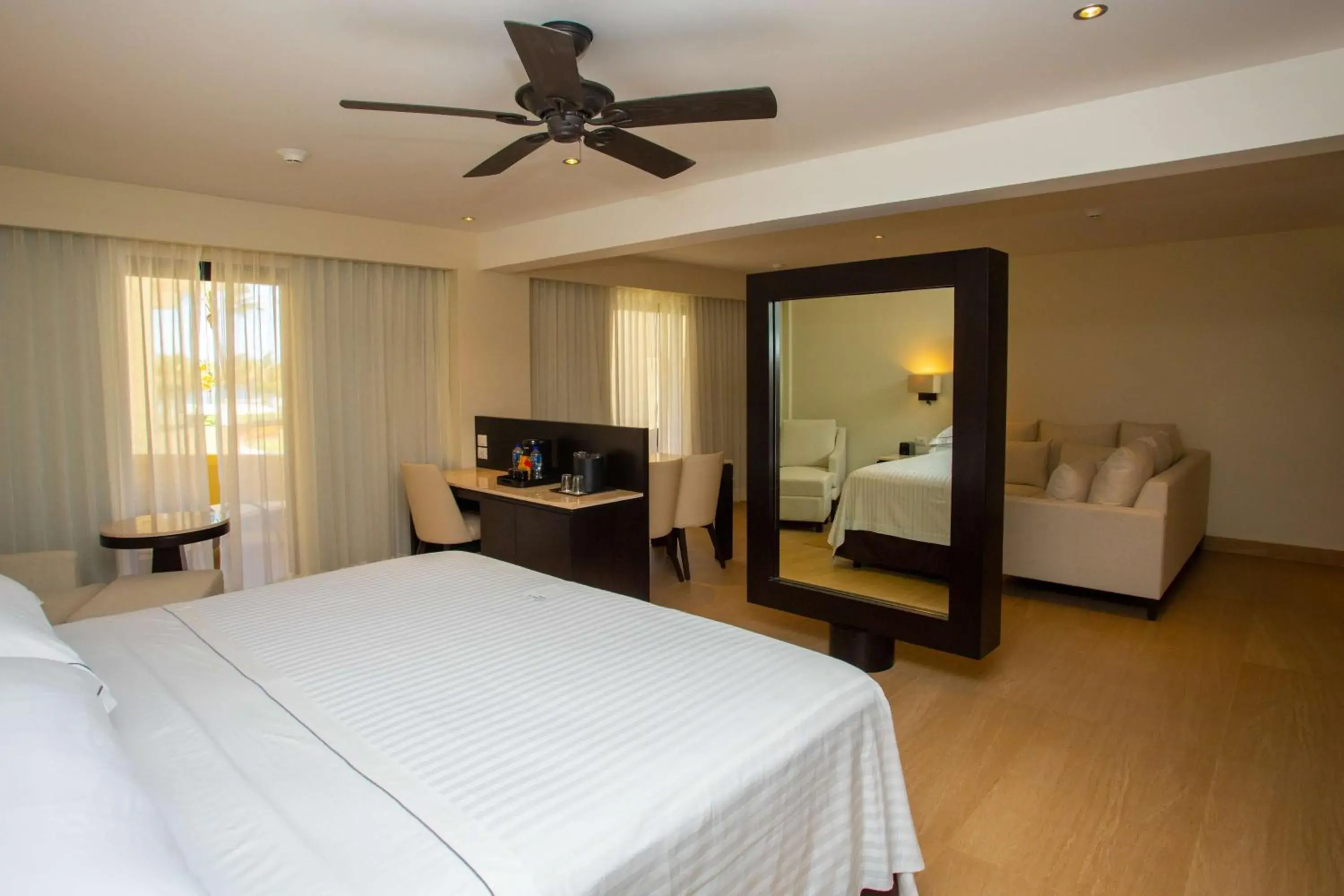 Bedroom, Bed in Occidental Nuevo Vallarta - All Inclusive Bedroom, Bed in Occidental Nuevo Vallarta - All Inclusive