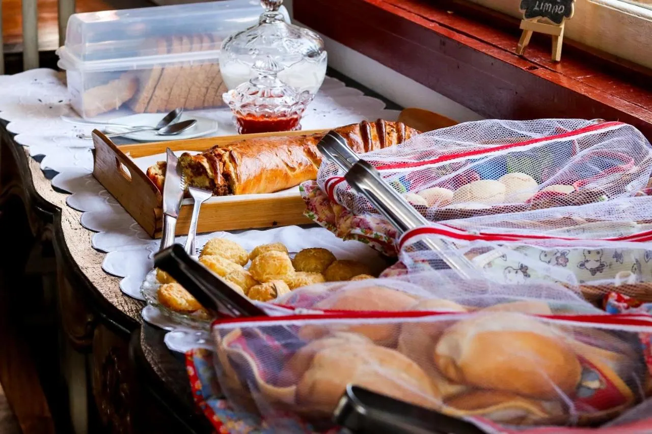 Breakfast in Pousada Araujo Bazilio