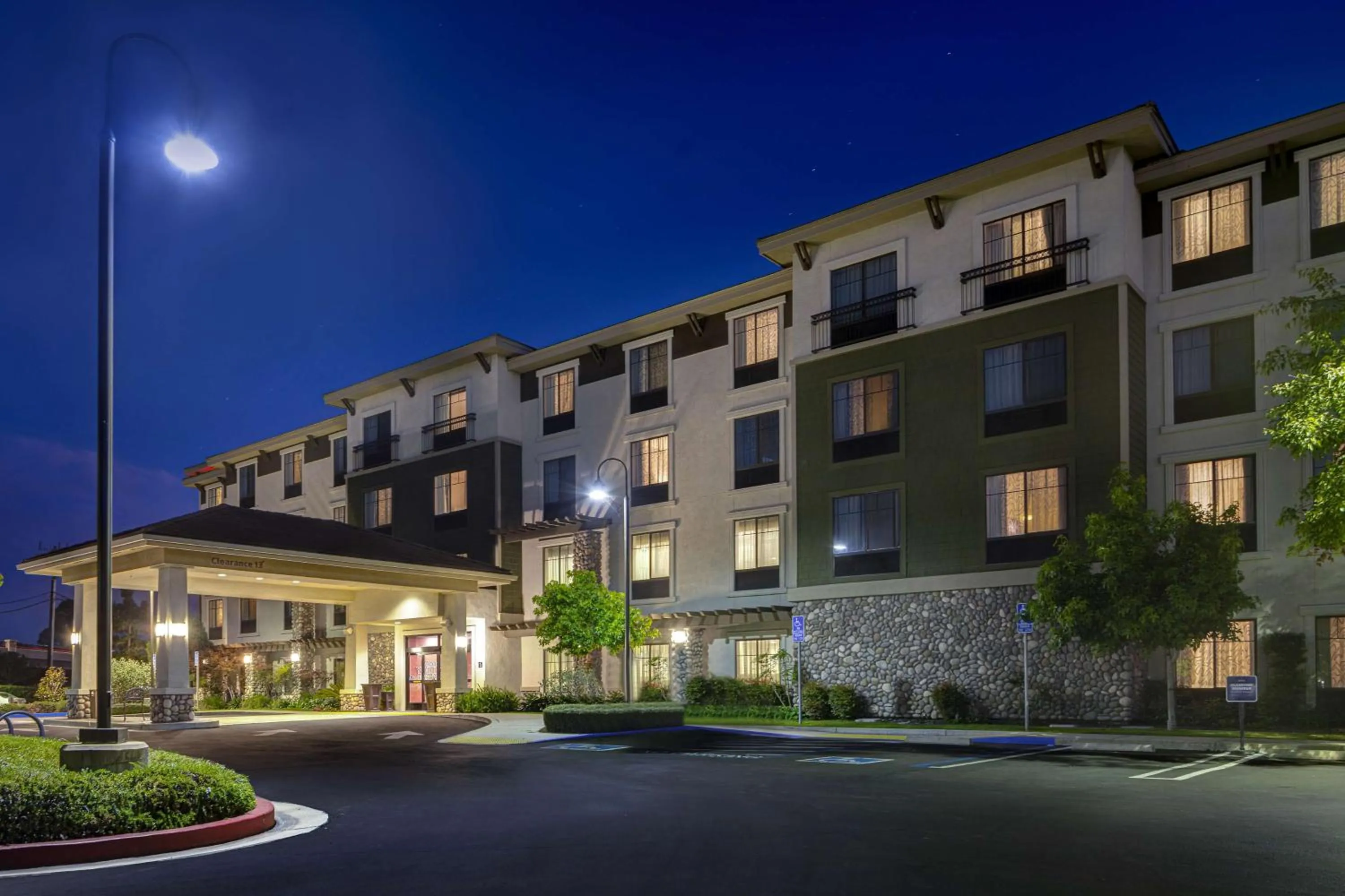 Property building in Hampton Inn & Suites San Luis Obispo