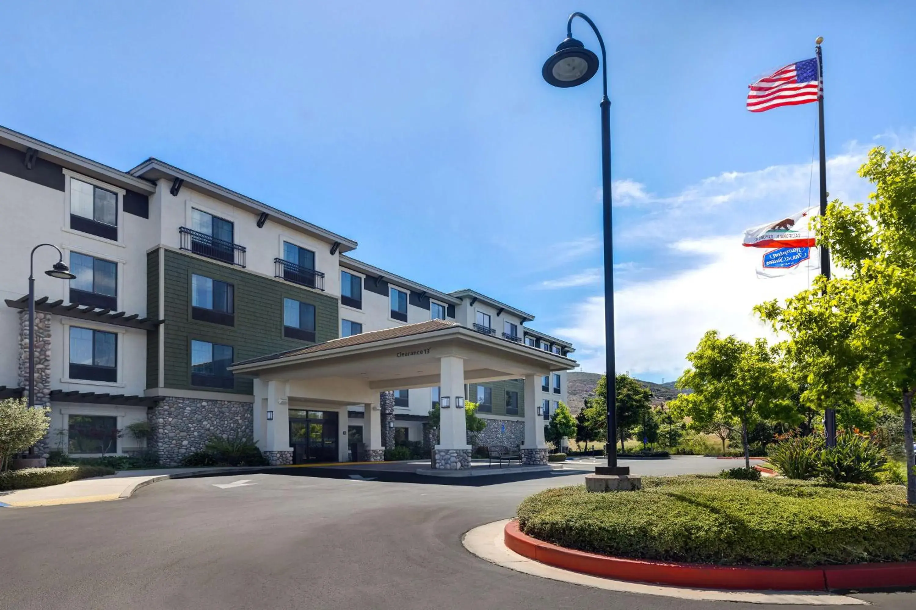 Property building in Hampton Inn & Suites San Luis Obispo Property building in Hampton Inn & Suites San Luis Obispo