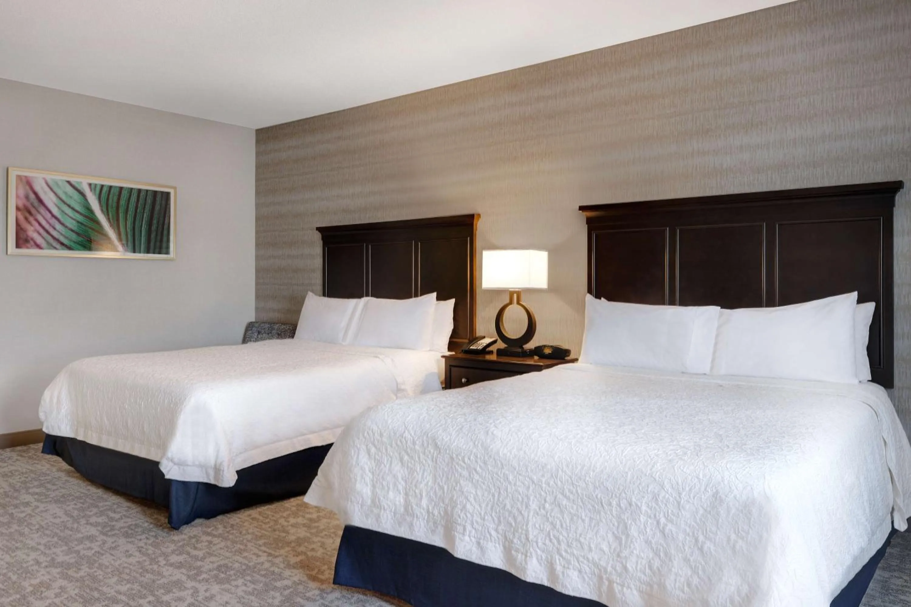 Bed in Hampton Inn & Suites San Luis Obispo