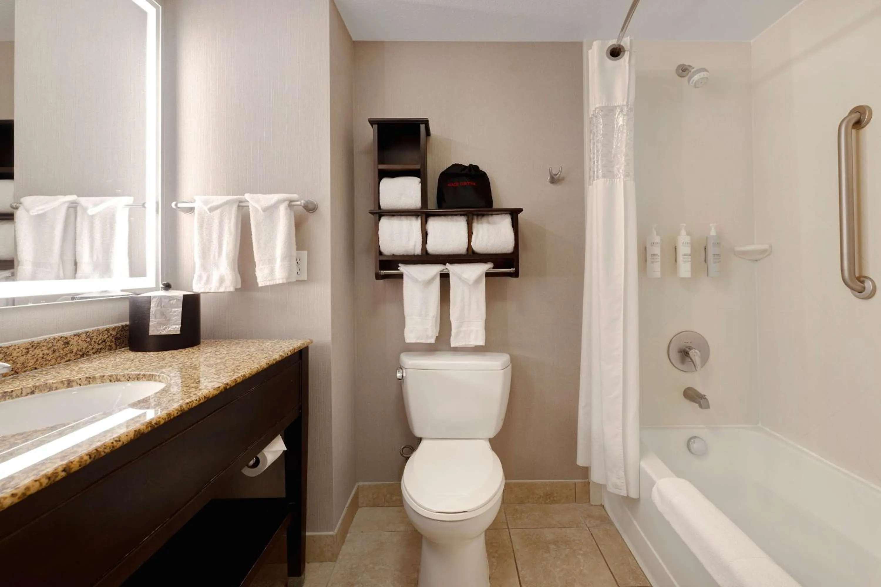 Bathroom in Hampton Inn & Suites San Luis Obispo