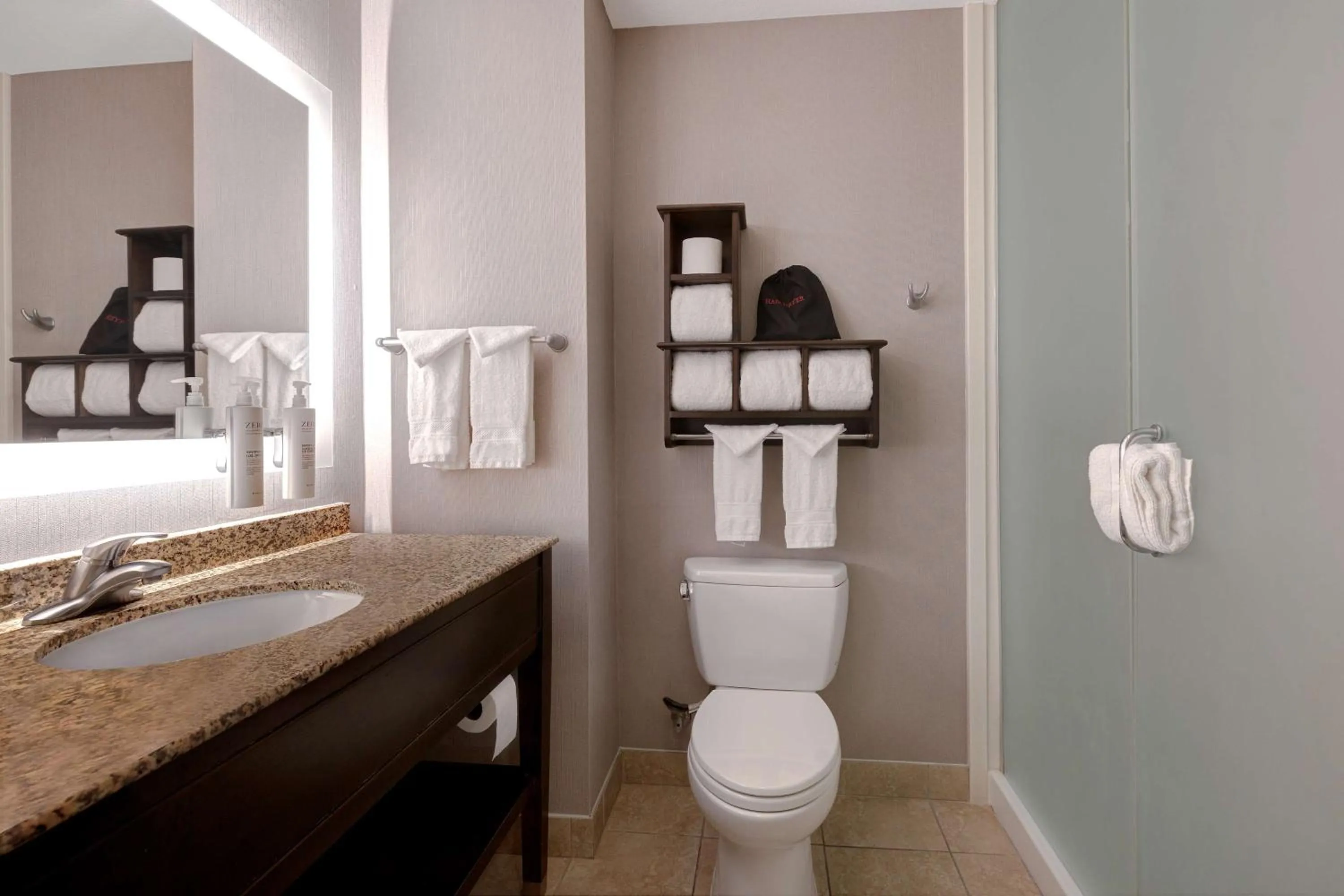 Bathroom in Hampton Inn & Suites San Luis Obispo