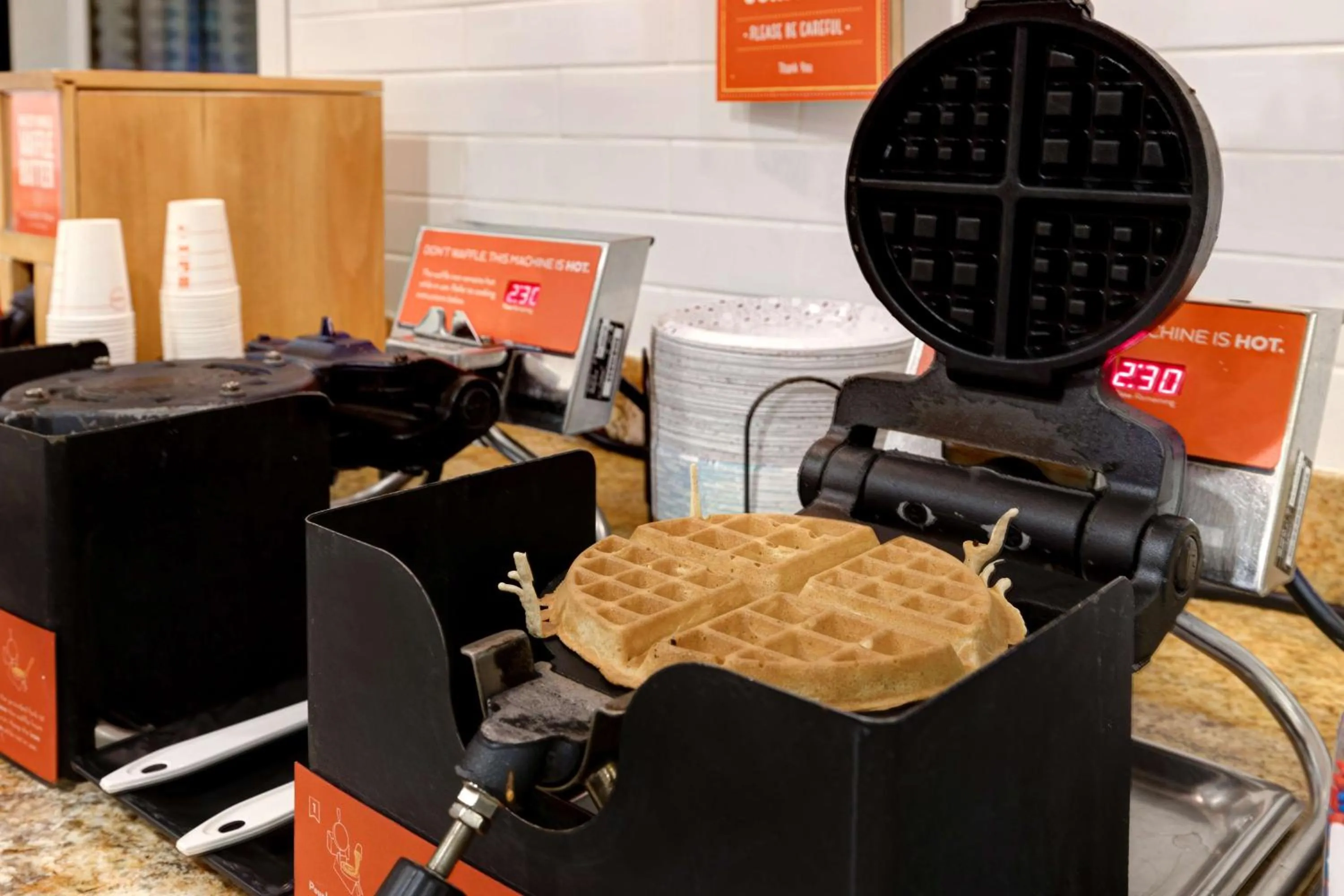 Breakfast in Hampton Inn & Suites San Luis Obispo