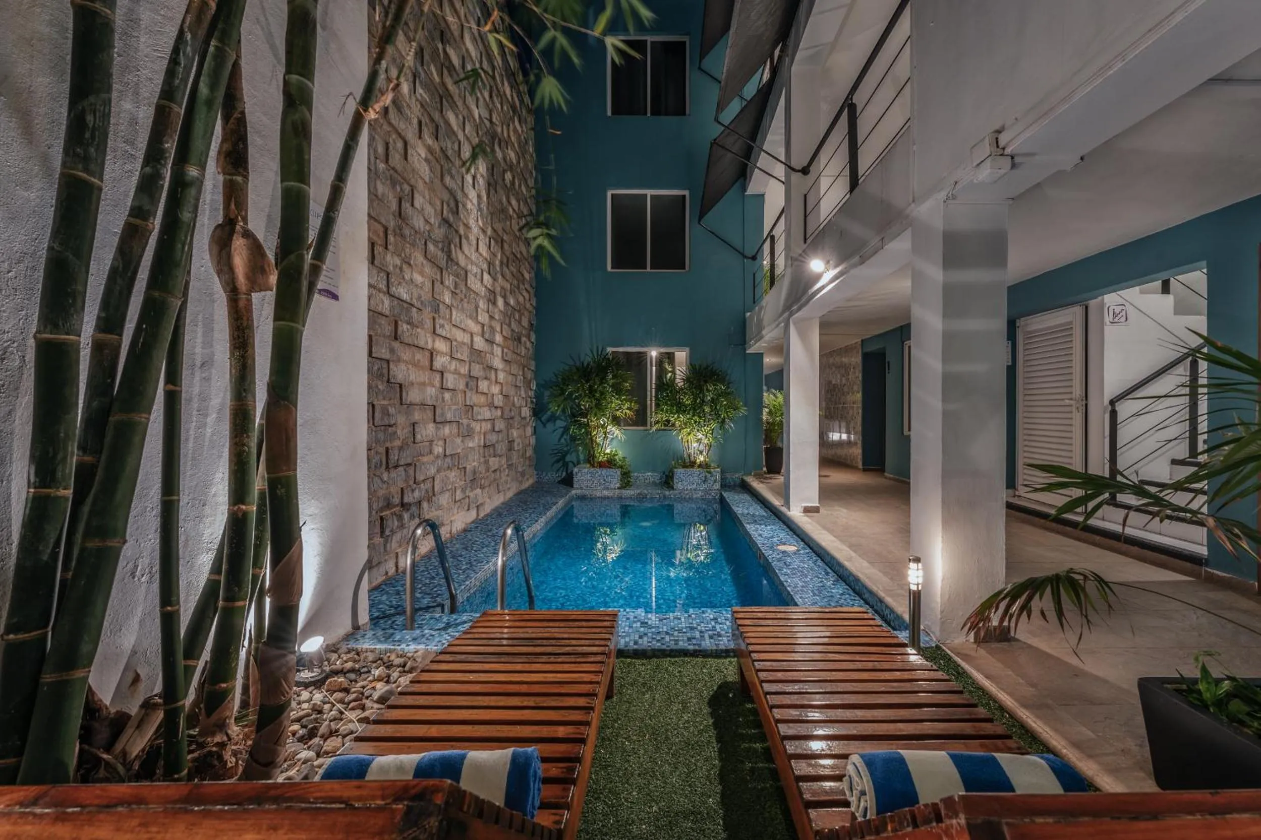 Pool view in Hotel Casa Nova, Merida