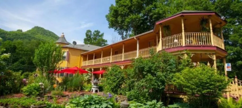 Other in Fairlawn Inn