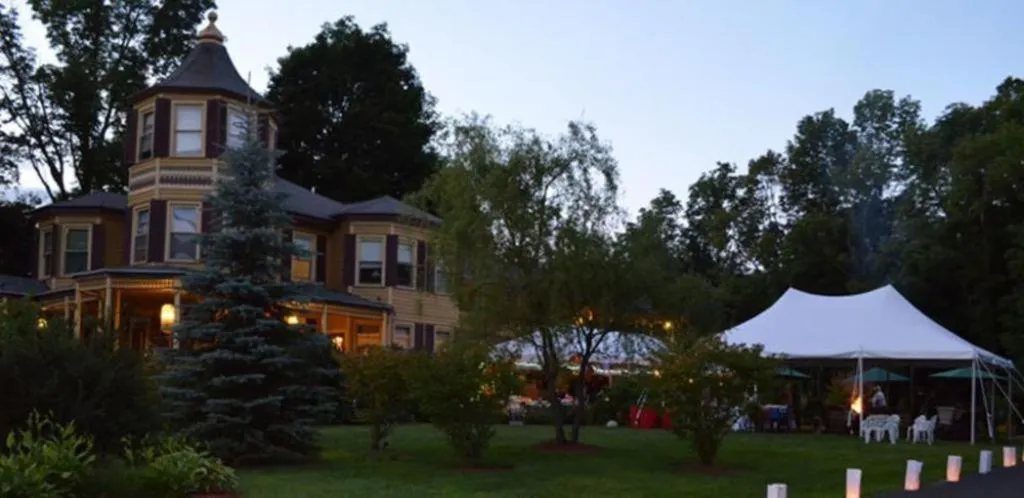 Other in Fairlawn Inn