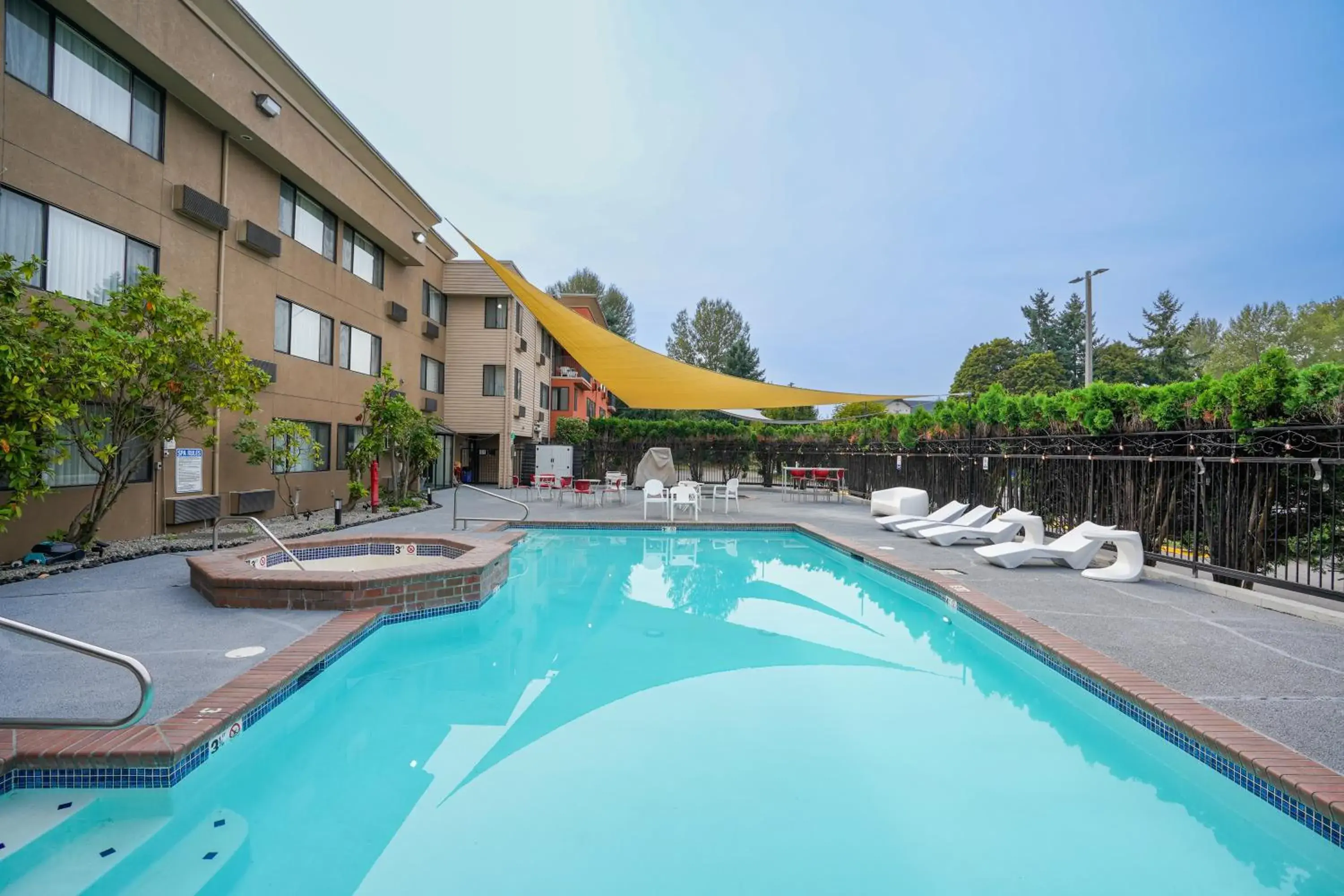 Swimming pool in Ramada by Wyndham Tukwila Southcenter Swimming pool in Ramada by Wyndham Tukwila Southcenter