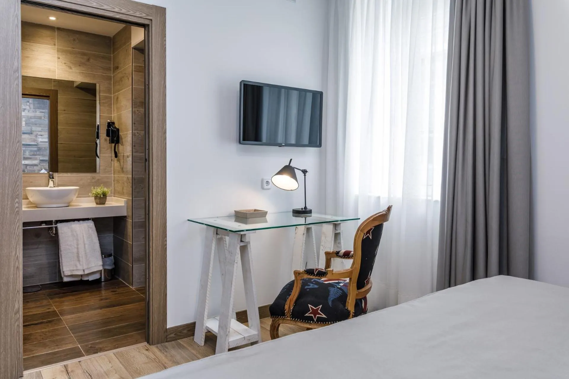 Bed in Suite Home Pinares