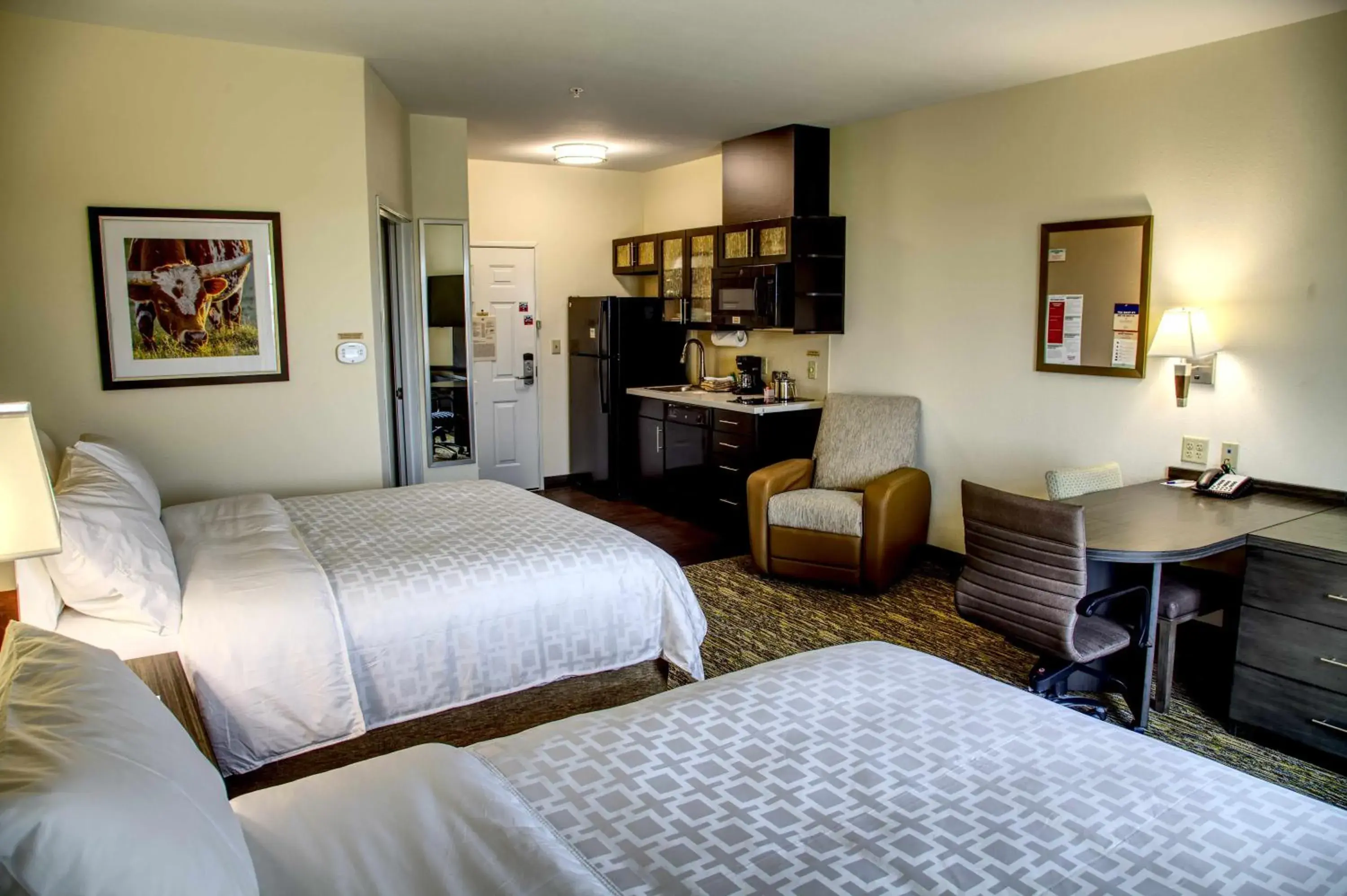 Queen Studio with Two Queen Beds - Hearing Accessible - Non-Smoking in Candlewood Suites - Austin North by IHG Queen Studio with Two Queen Beds - Hearing Accessible - Non-Smoking in Candlewood Suites - Austin North by IHG